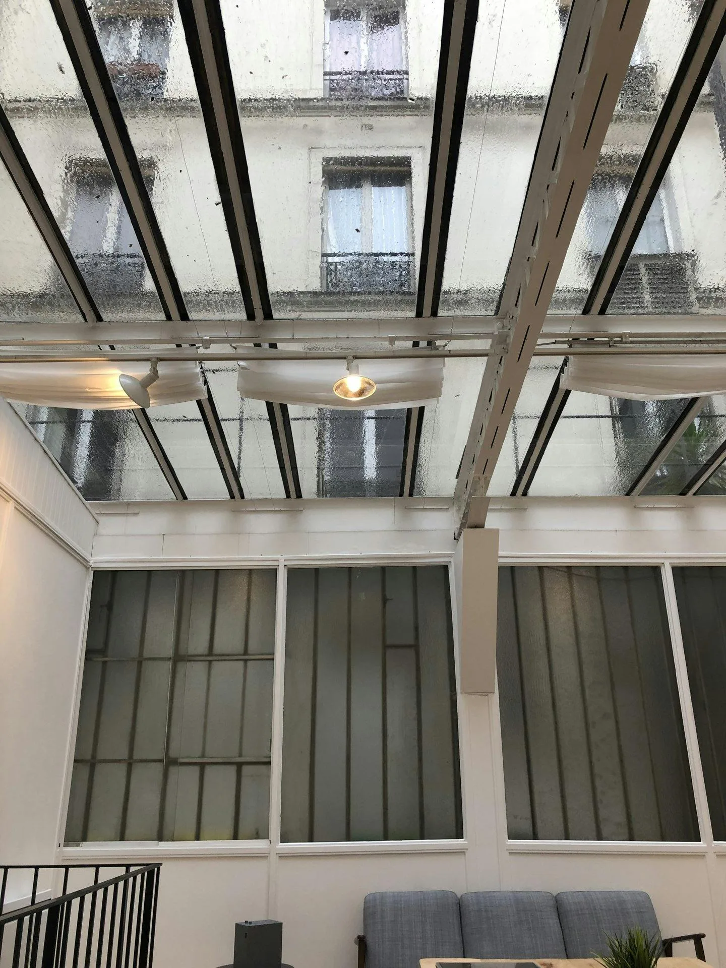 Loft and Creative Space in the Paris 10th District — 3