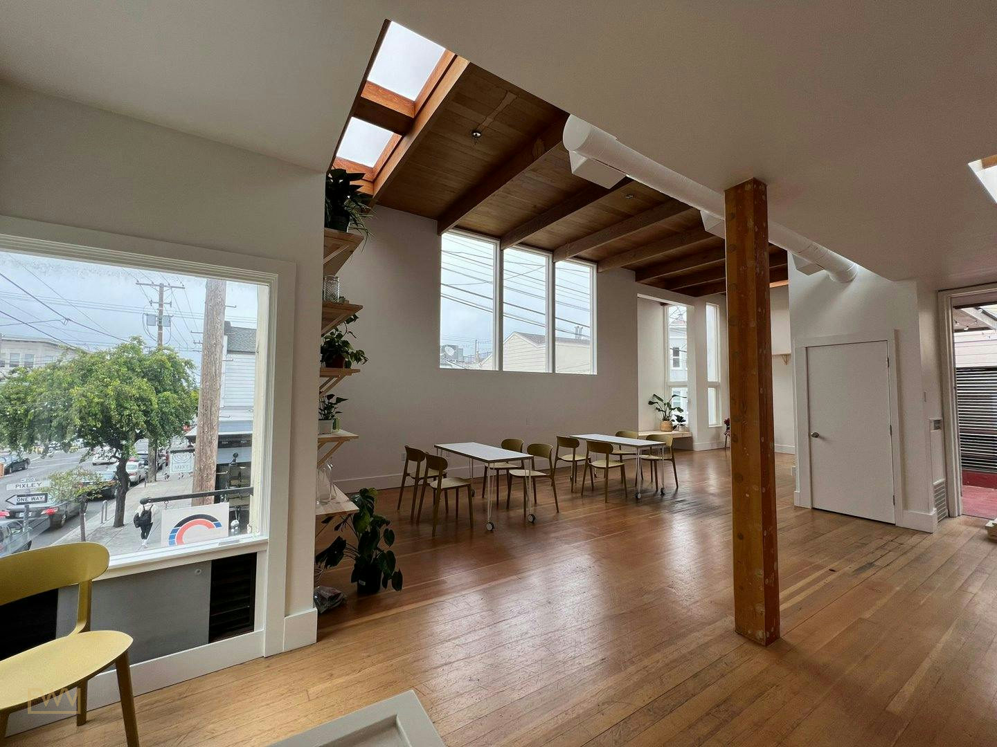 Loft with Private Patio in Marina/Cow Hollow, San Francisco, 84 sqm, photo shoot, pop-up rental