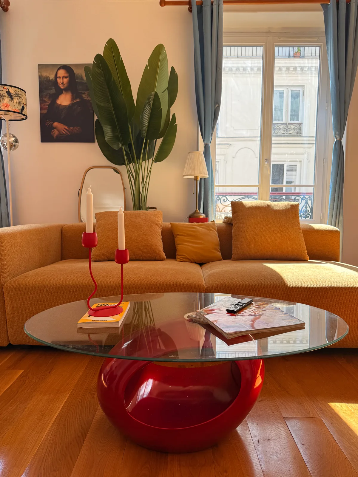 Lumineux Studio Haussmannien à Paris pour Création de Contenu, 65 sqm, photo shoot, pop-up rental, interior view