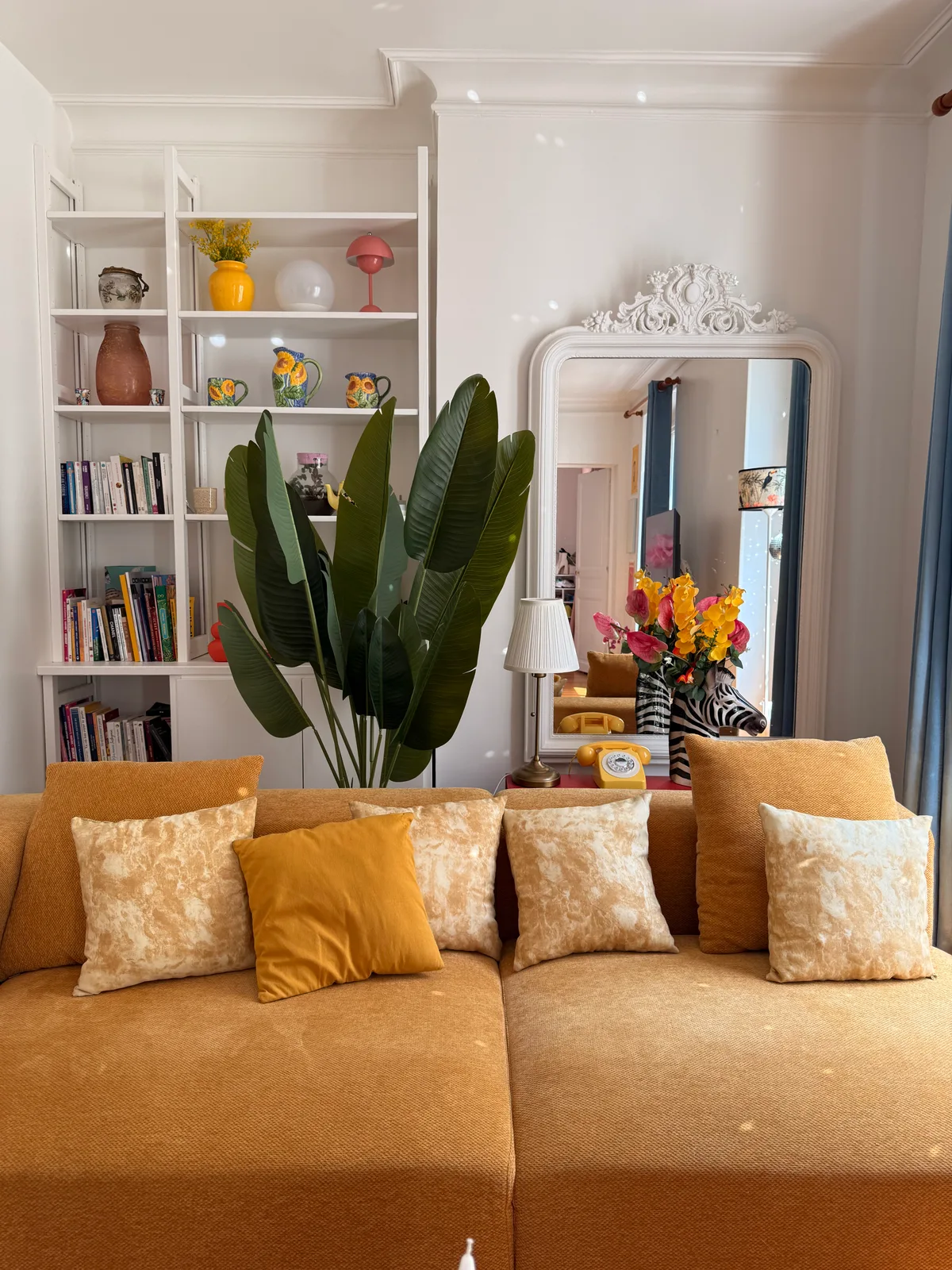 Lumineux Studio Haussmannien à Paris pour Création de Contenu, 65 sqm, photo shoot, pop-up rental, second interior view