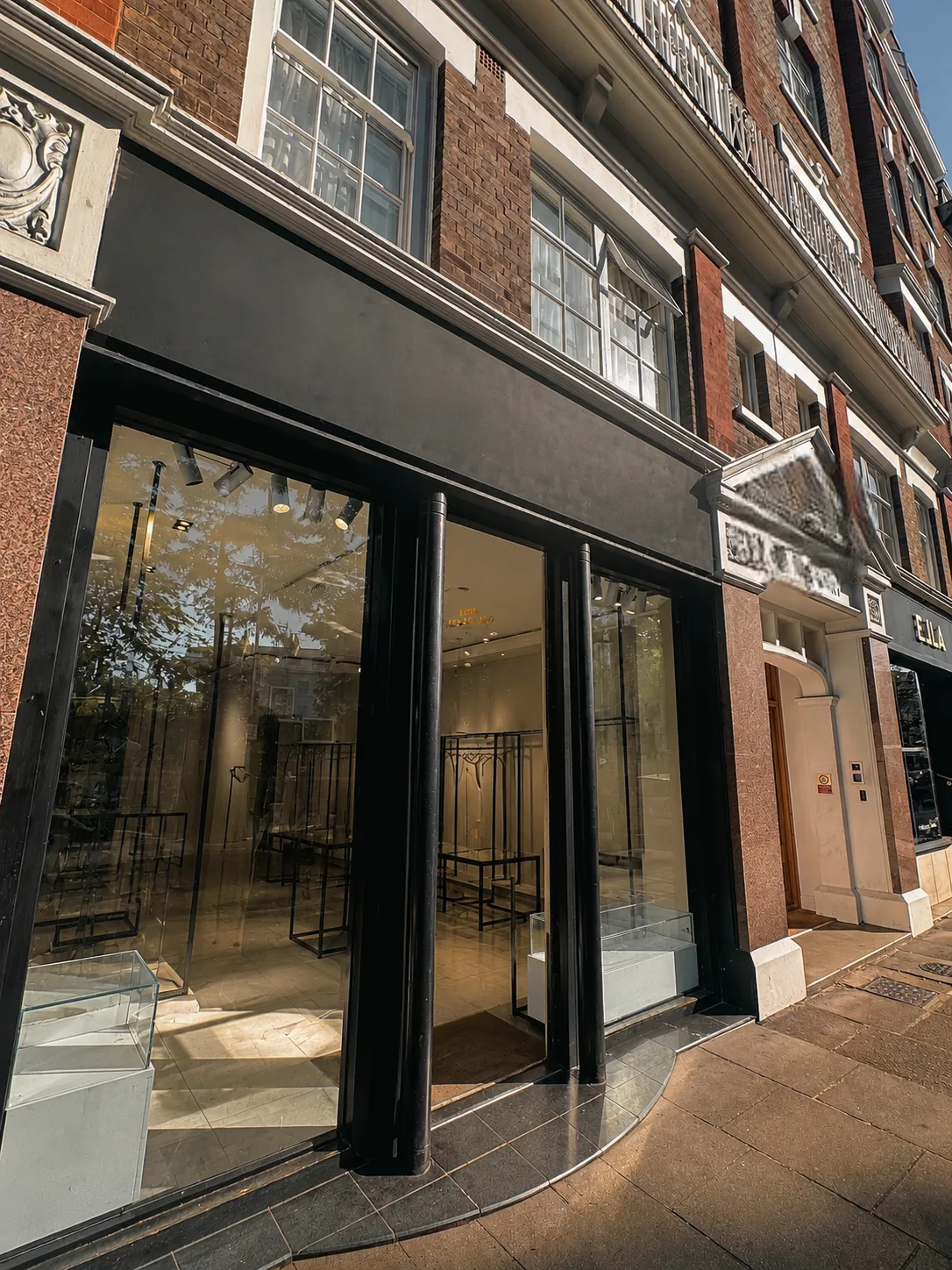 Luxe Boutique Space for Fashion and Events, 93 sqm, pop up store in Greater London, interior view