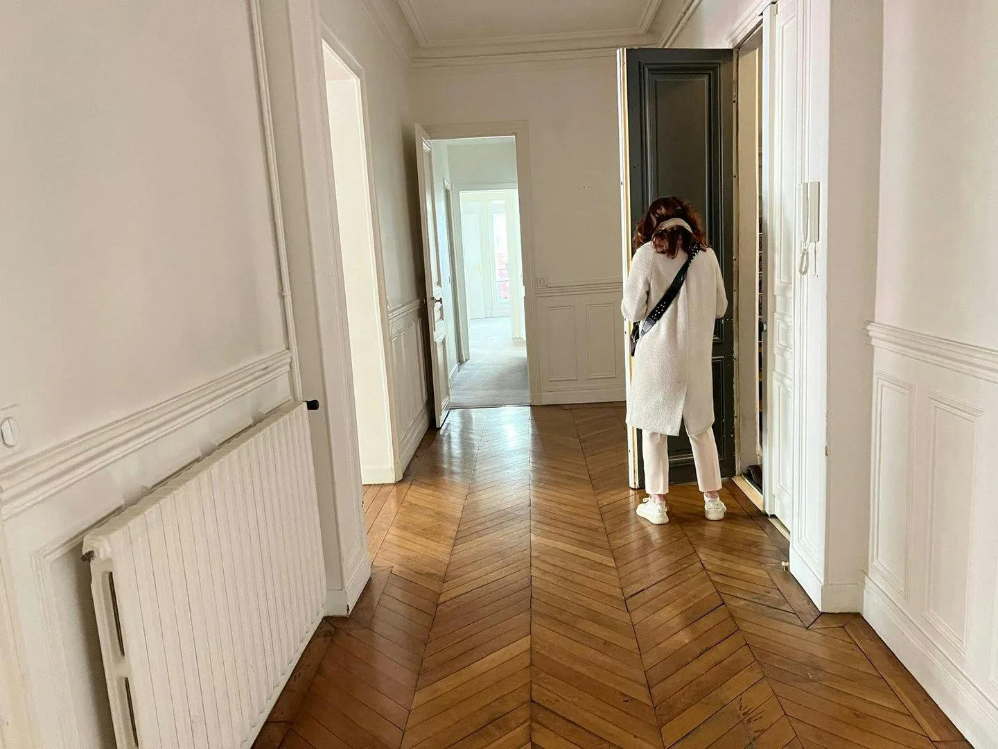 Luxury Apartments for Events and Showrooms on Rue Marbeuf — 3