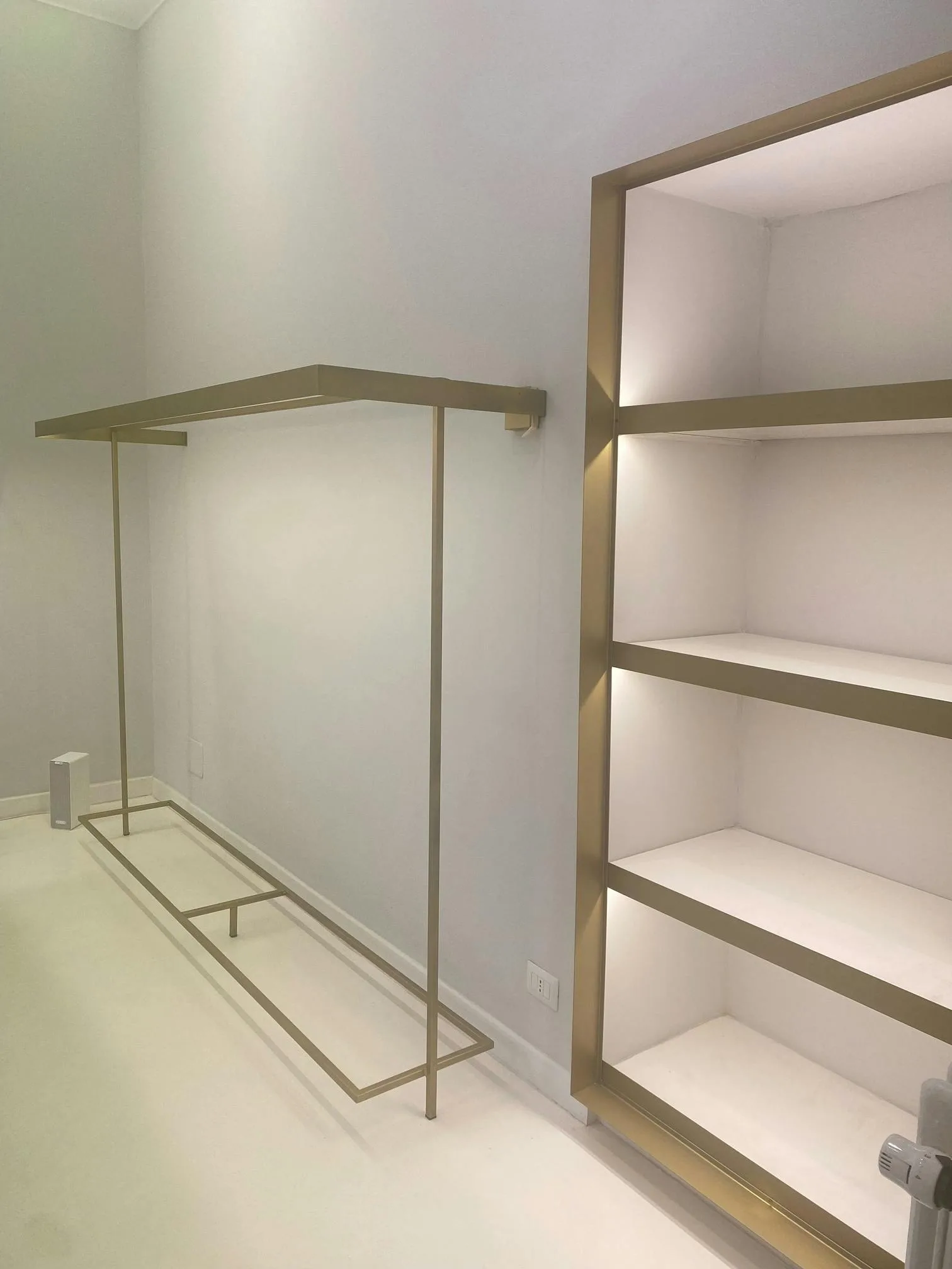 Luxury Showroom and Boutique on Corso Venezia, Milan — 5