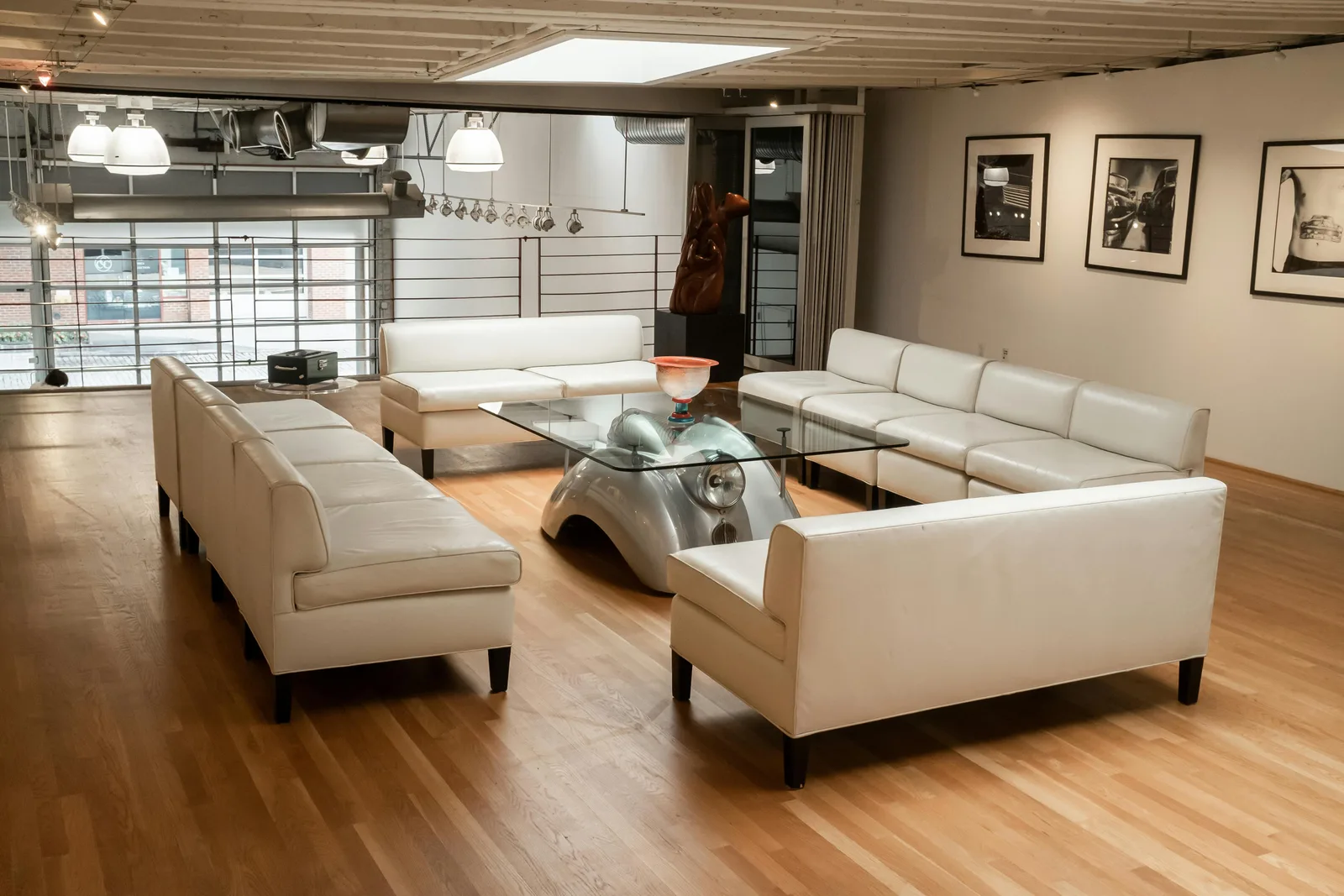 Mezzanine Lounge at 137 Perry Street, New York — 4
