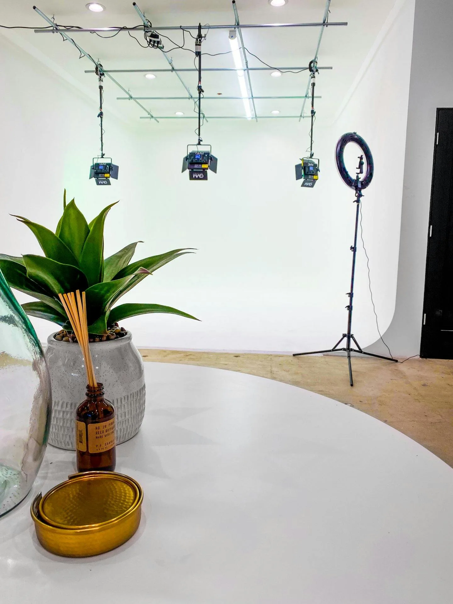 Miami Inspired Studio in Los Angeles