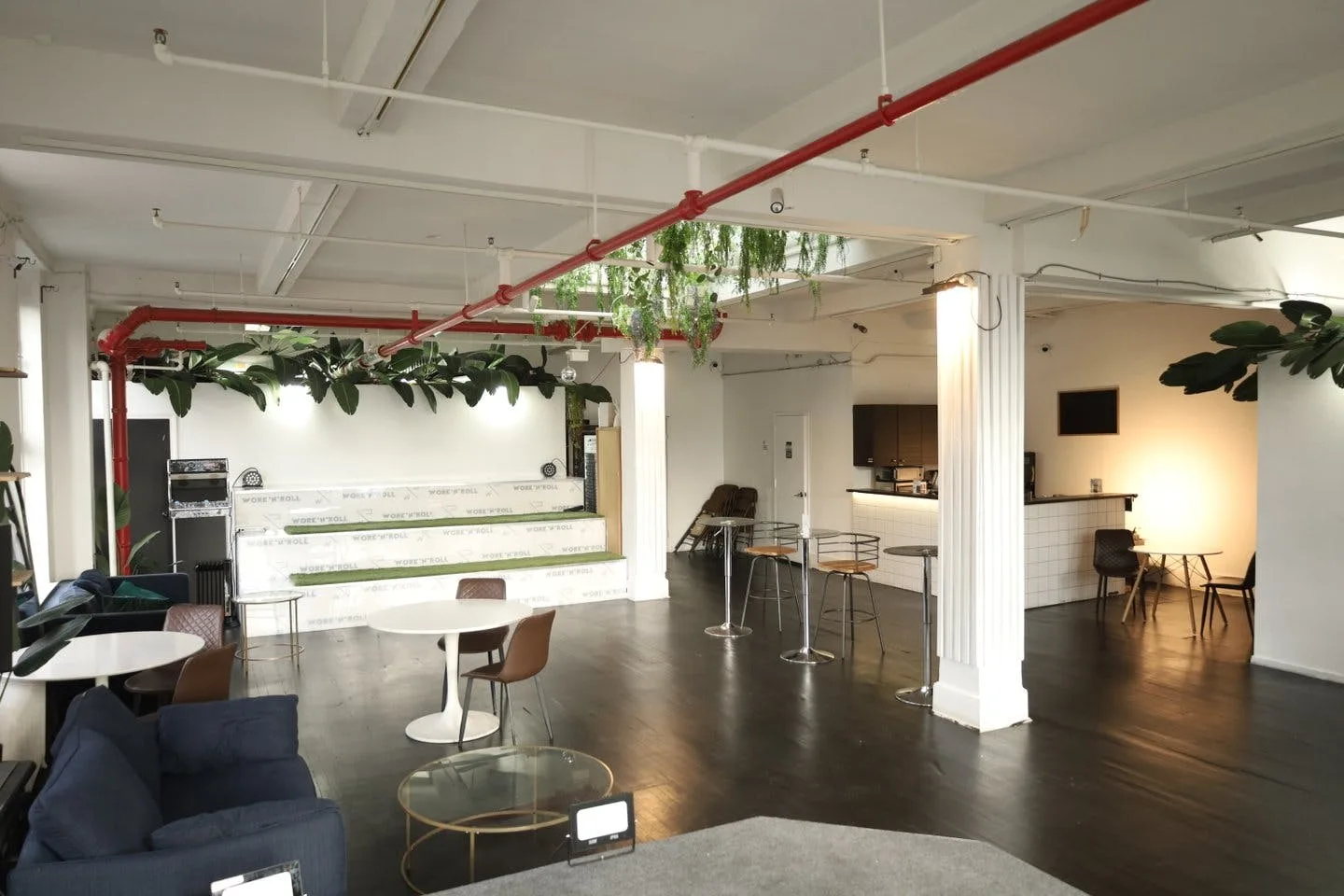 Midtown Penthouse Event Space and Gallery in New York — 3