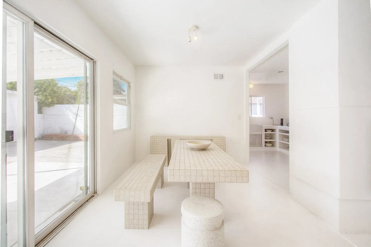 Minimalist Creative Space in Tarzana, Los Angeles — 5
