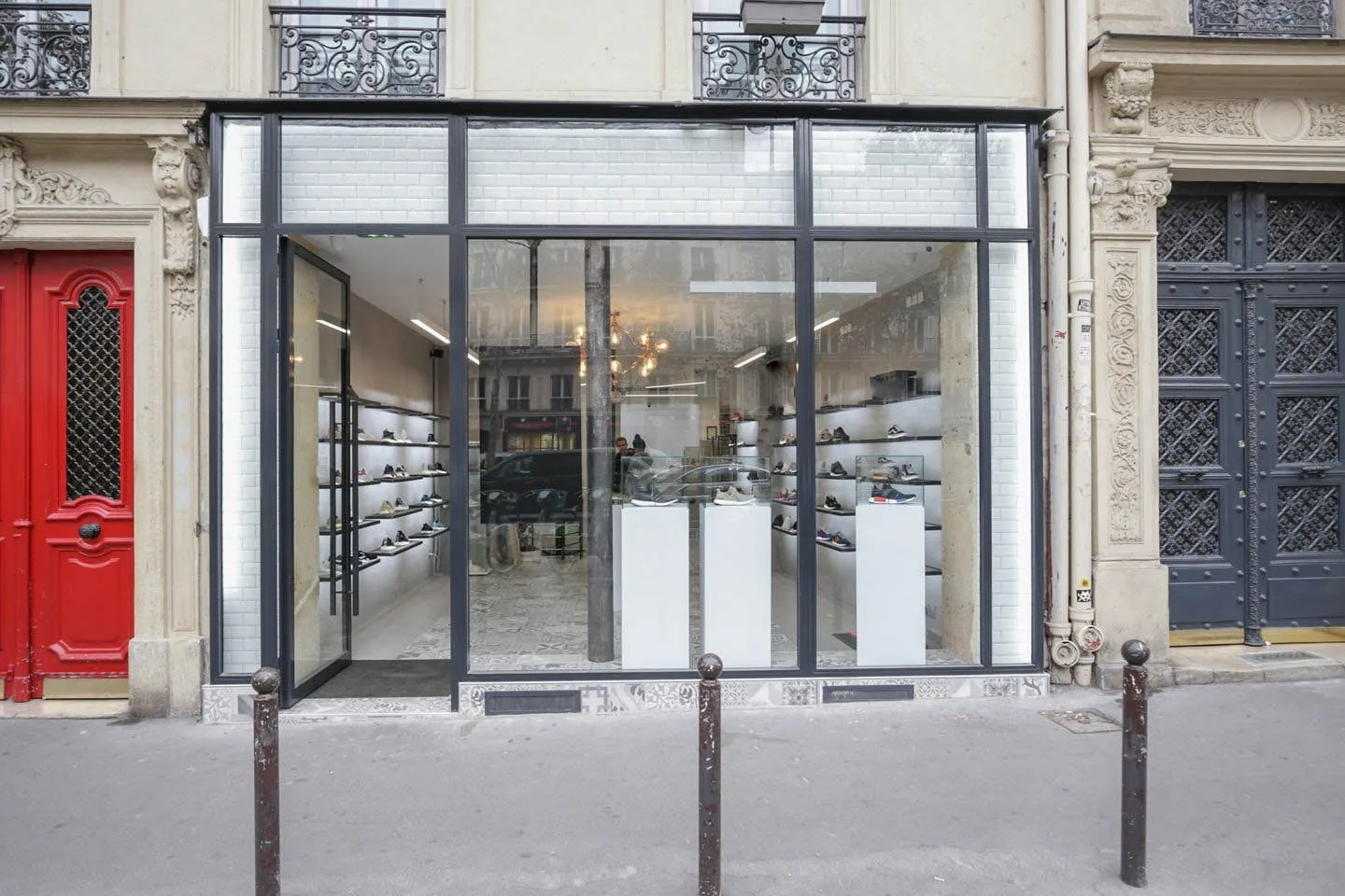 Modern 100 sqm Boutique on Boulevard Beaumarchais — 4