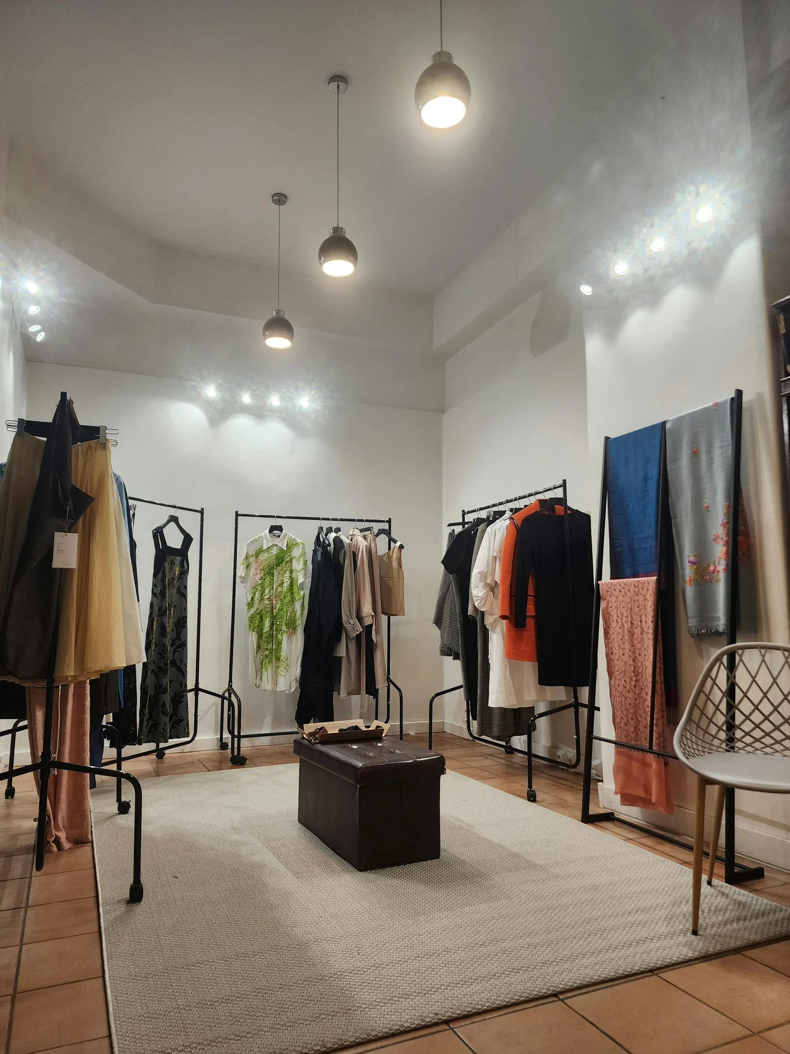 Modern 140 sqm Pop-Up Space in Le Marais, Paris — 5