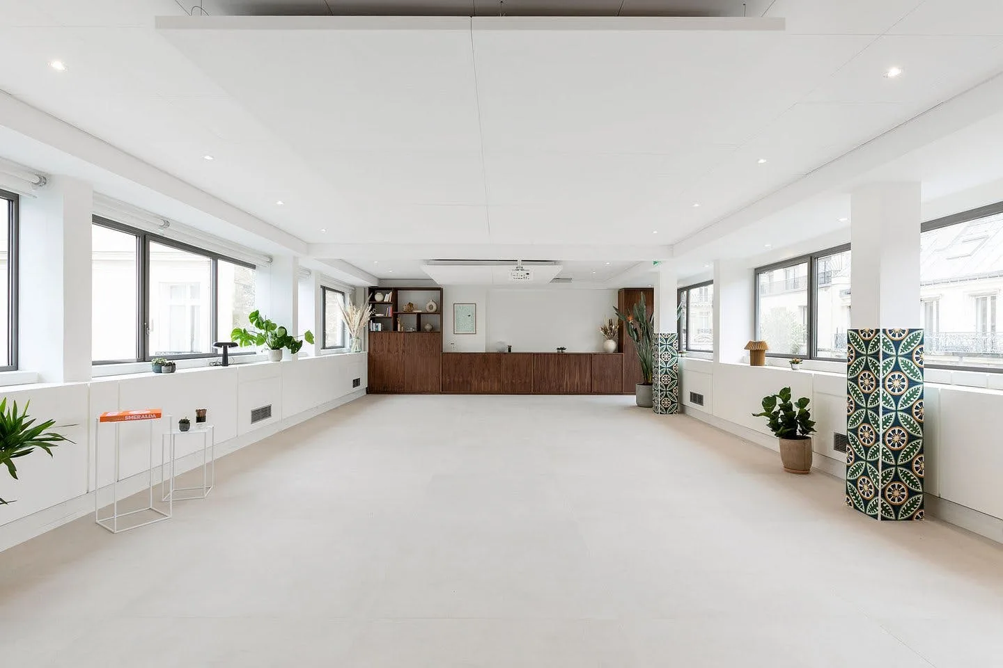 Modern 150 sqm Meeting Space with Rooftop in Paris 16th