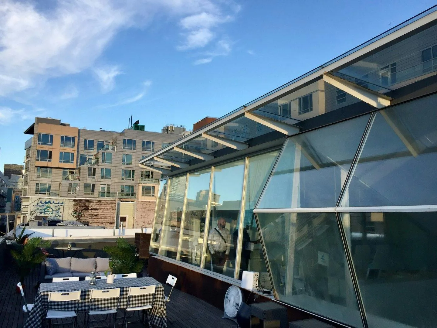Modern 3rd Level SOMA Office with Rooftop Terrace — 2