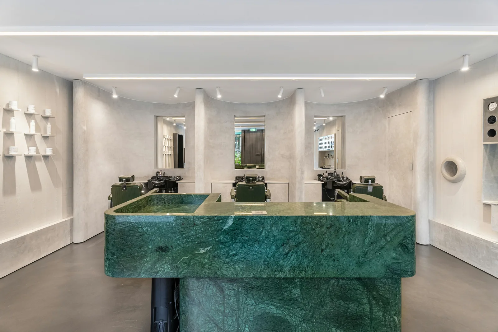 Modern 40 sqm Commercial Space in Cannes