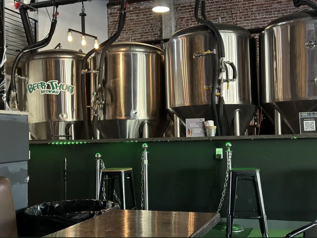 Modern 7,000 sqft Restaurant and Bar Space in Bell — 2