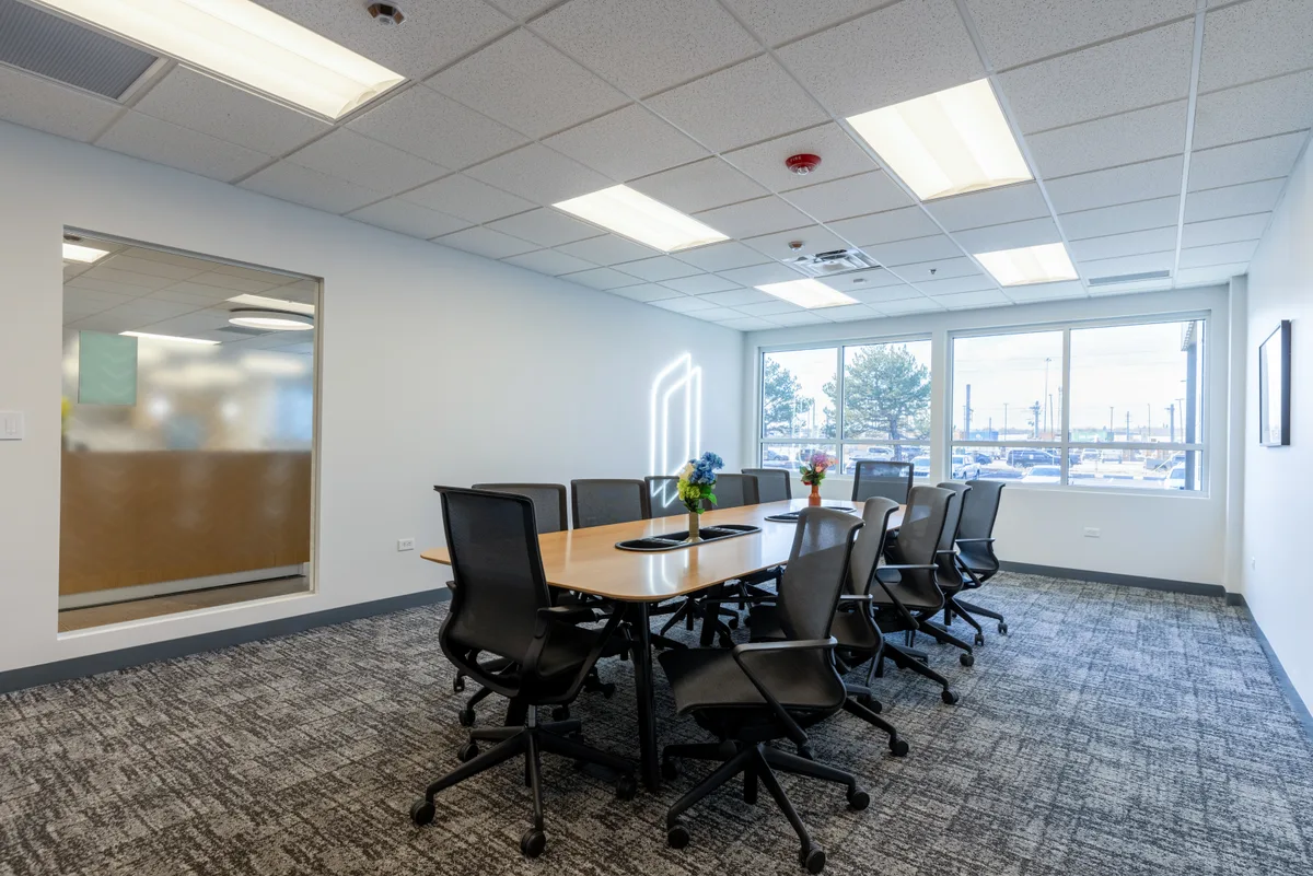Modern All-in-One Workspace with Conference Room, 37 sqm, showroom presentation, pop-up rental in Denver, interior view