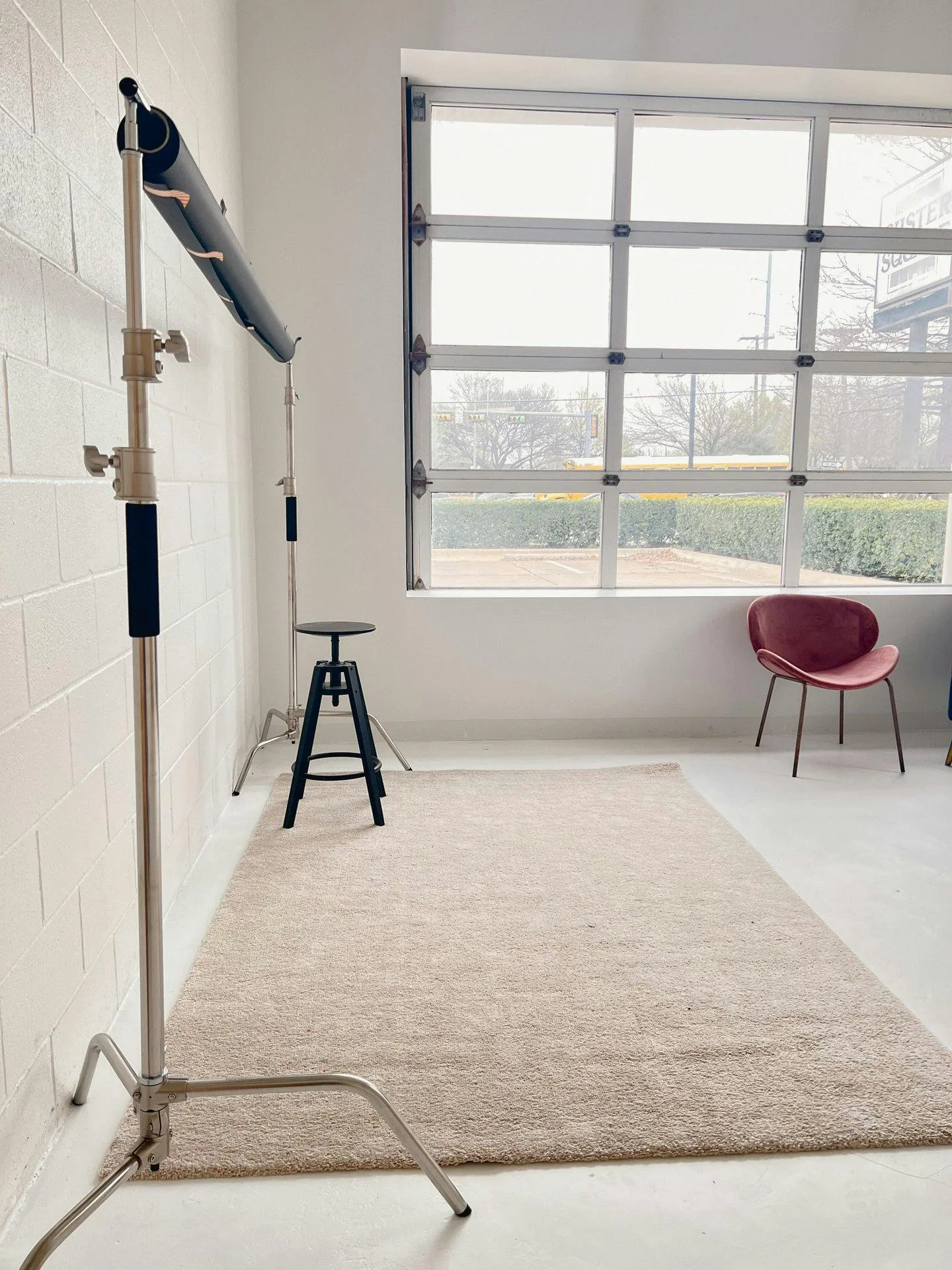 Modern and Bright Creative Space in Richardson — 4