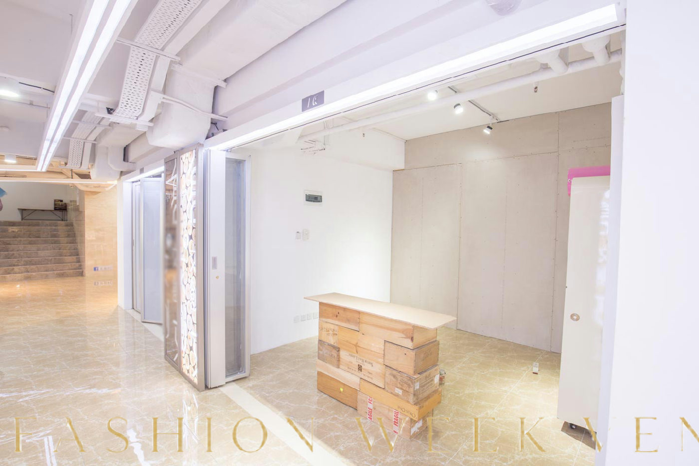 Modern Compact Shop in Sé, pop up store in Macau