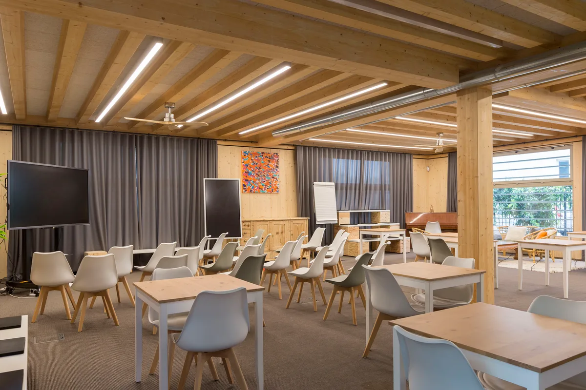 Modern Conference and Coworking Space in Lyon, 150 sqm, networking event, pop-up rental, second interior view
