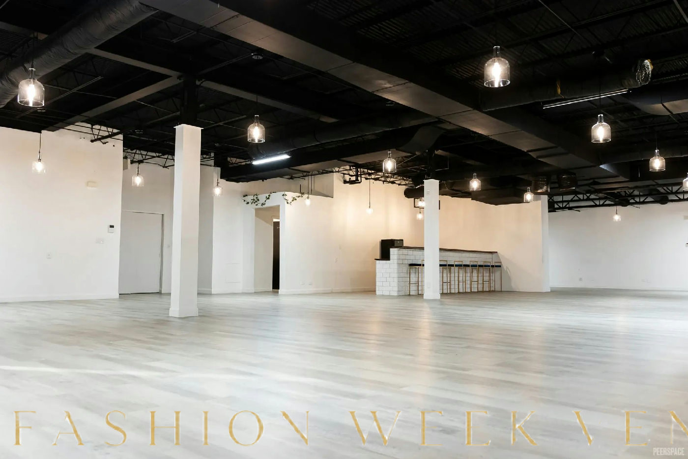 Modern Event Space in Portage Park, 297 sqm, pop up store in Chicago