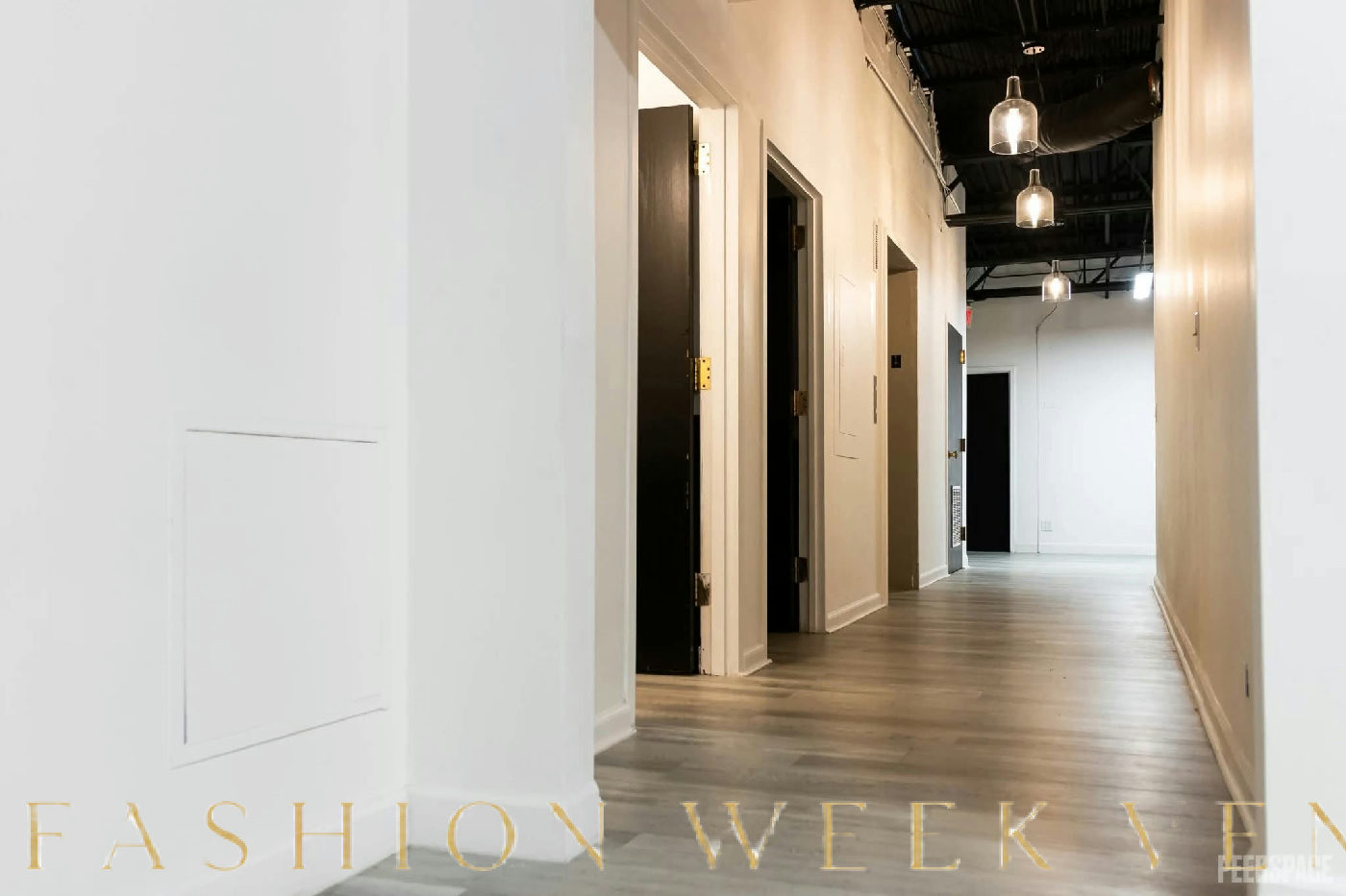 Modern Event Space in Portage Park, 297 sqm, pop up store in Chicago, third interior view