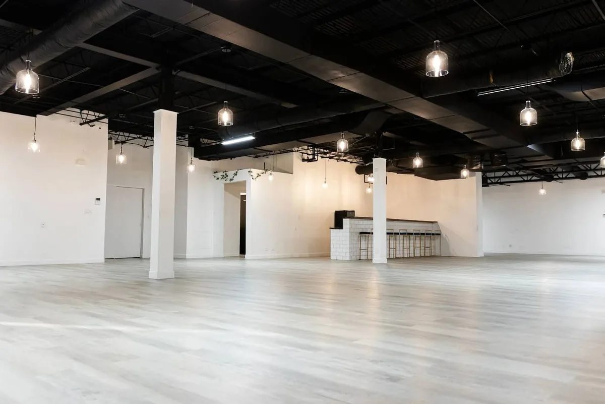 Modern Event Space with Versatile Layout in Portage Park, 297 sqm, pop up store in Chicago, third interior view