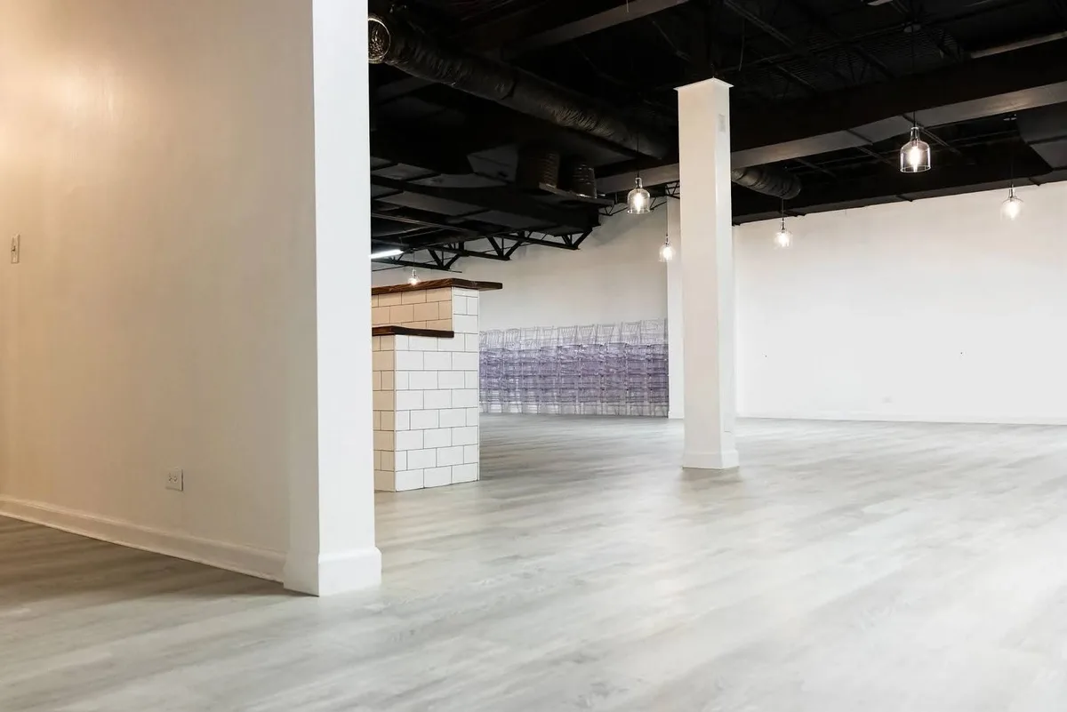 Modern Event Space with Versatile Layout in Portage Park, 297 sqm, pop up store in Chicago, additional interior view