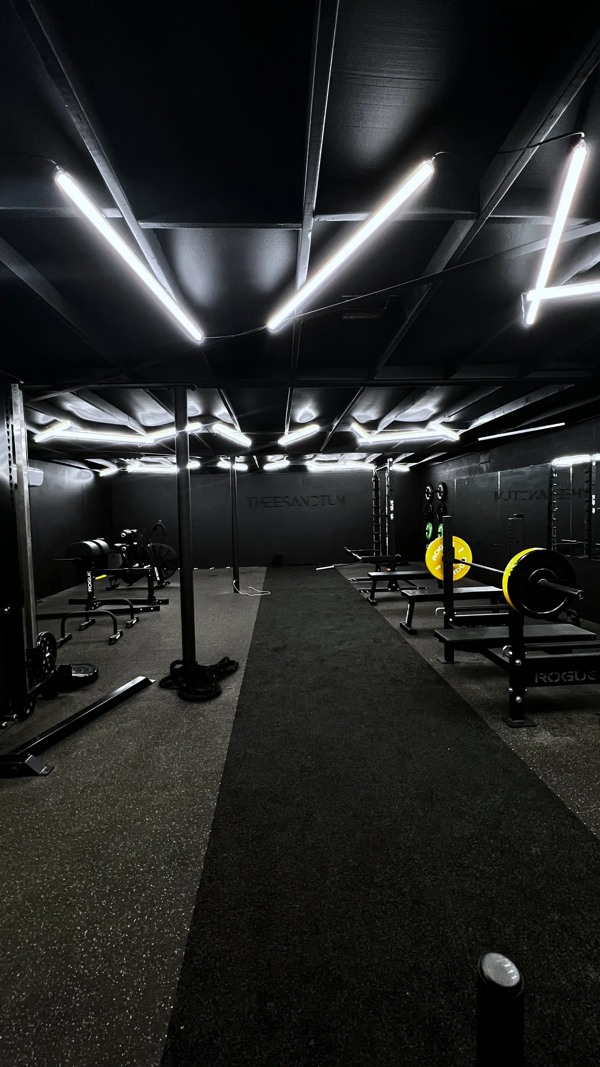 Modern Fitness Studio for Photo and Video Shoots, 112 sqm, photo shoot, pop-up rental in Pasadena
