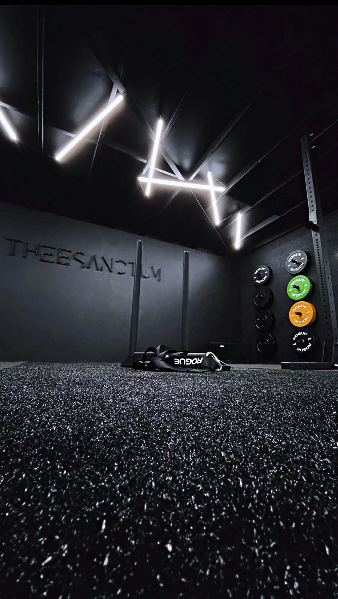 Modern Fitness Studio for Photo and Video Shoots, 112 sqm, photo shoot, pop-up rental in Pasadena, interior view