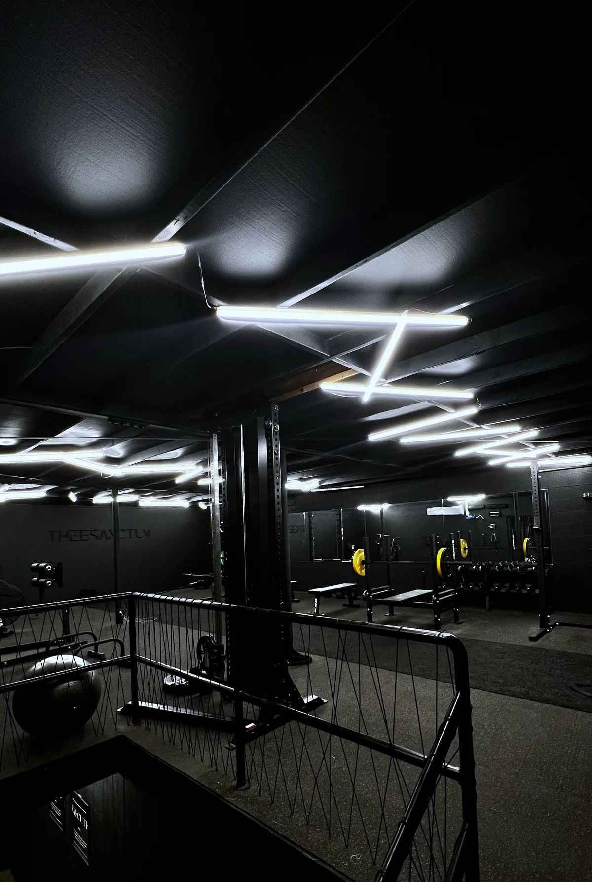 Modern Fitness Studio for Photo and Video Shoots, 112 sqm, photo shoot, pop-up rental in Pasadena, second interior view