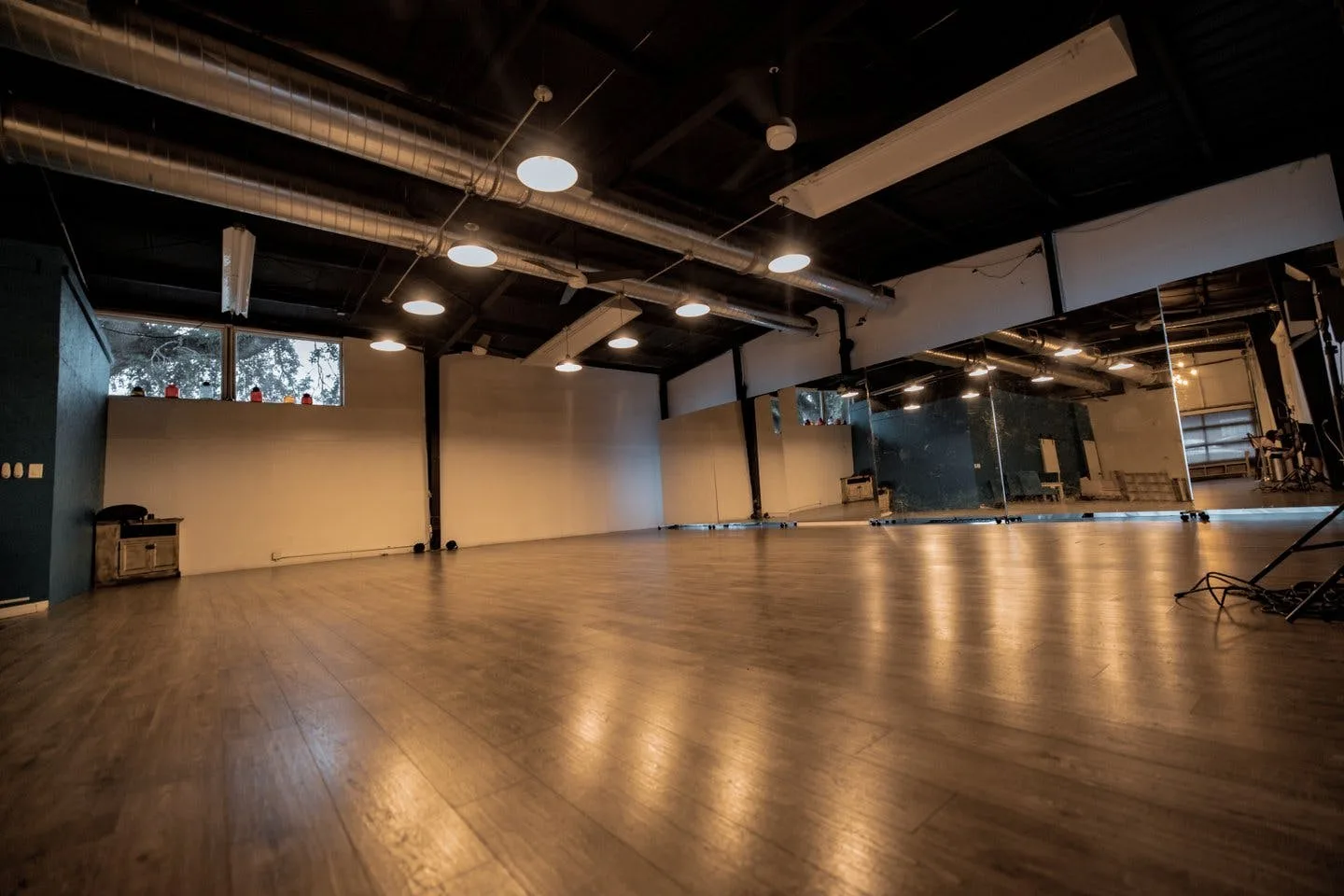 Modern Industrial Creative Warehouse in Seminole Heights — 4