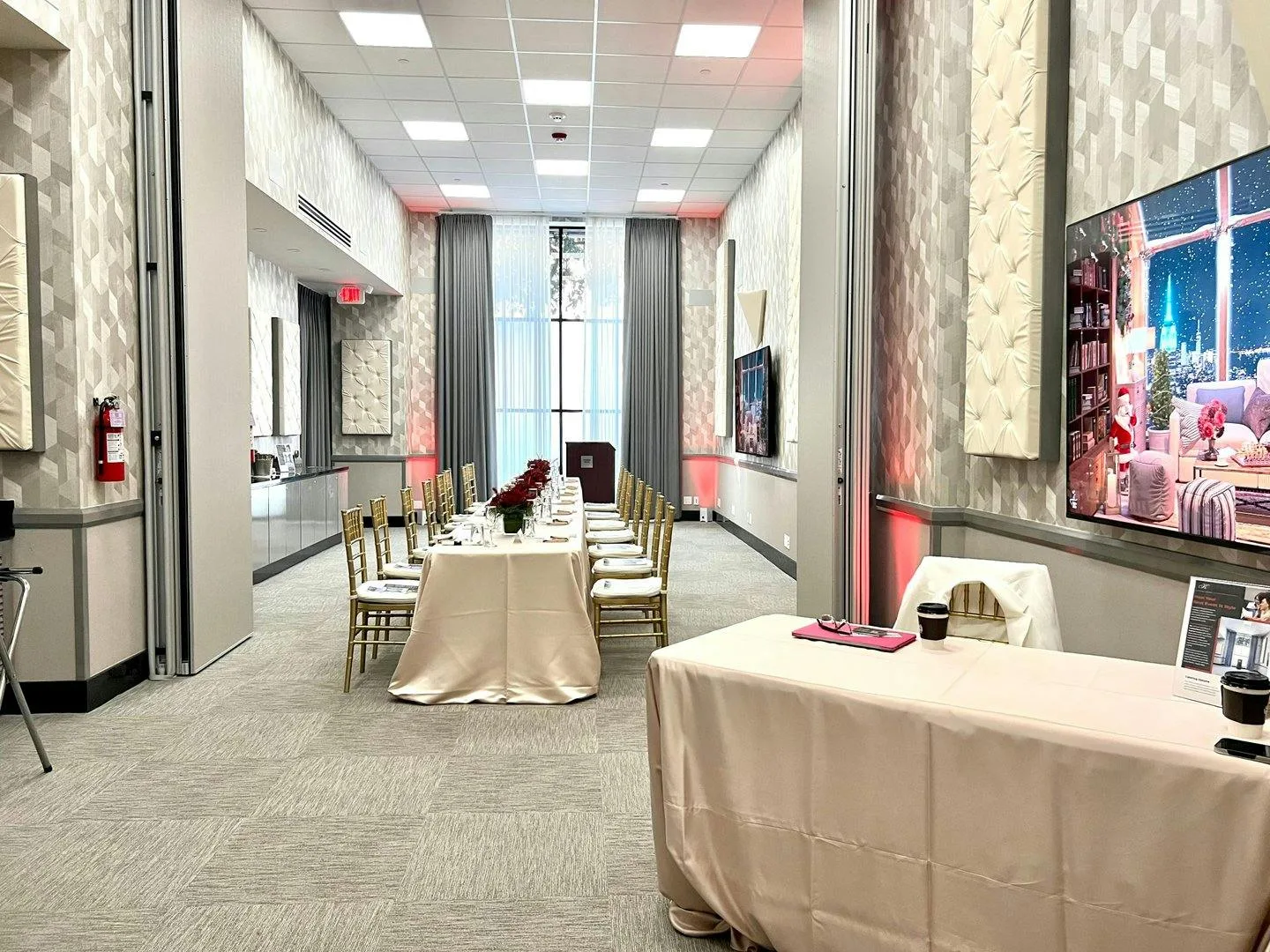 Modern Meeting and Event Space in Downtown Los Angeles