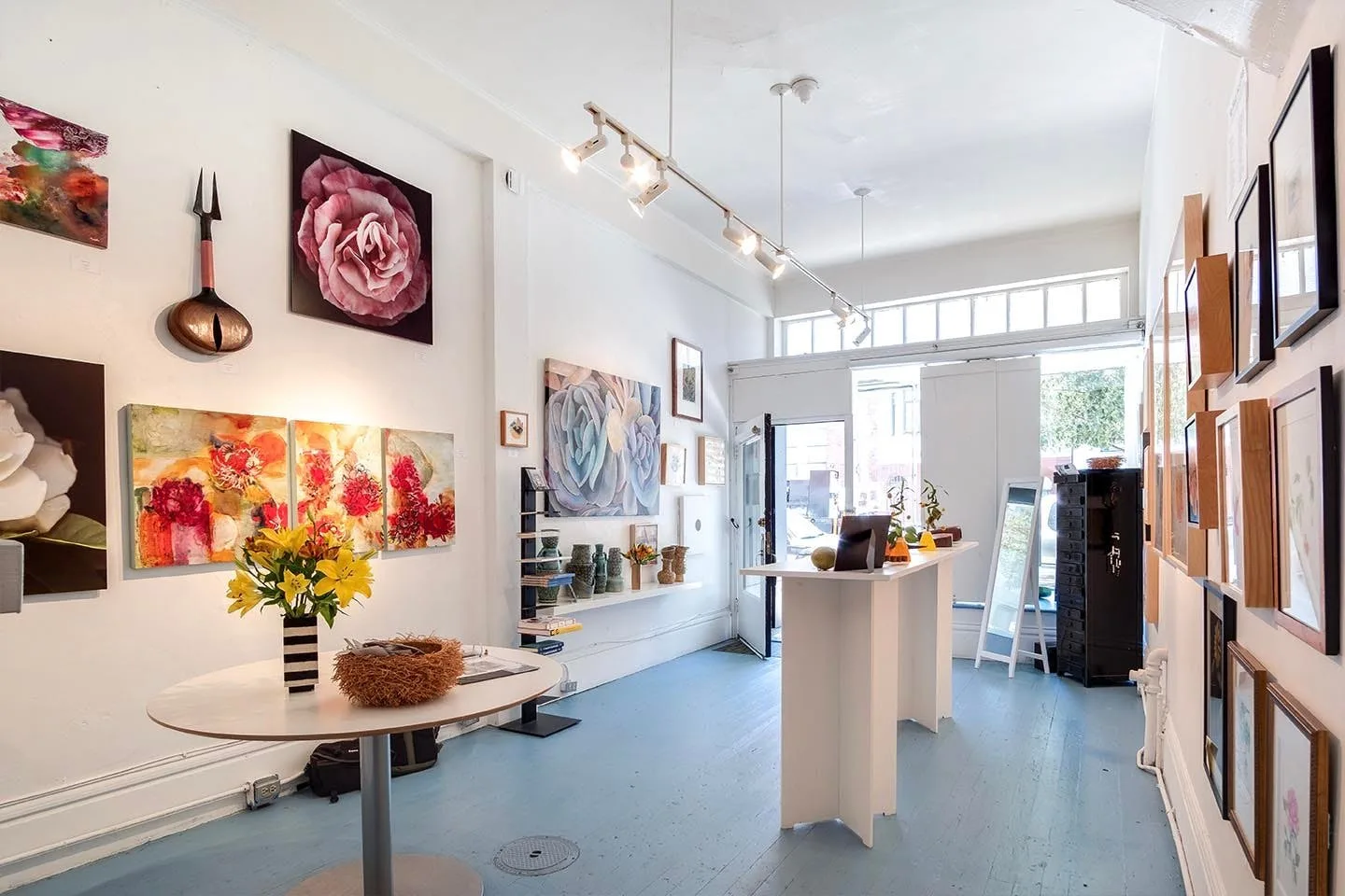 Modern Pop-Up Gallery in Nob Hill — 3