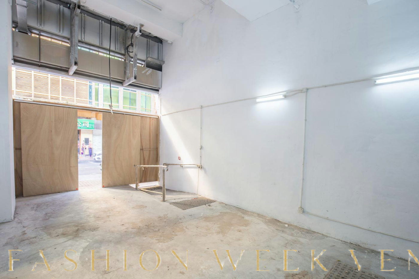 Modern Pop-Up Store in Jordan, 76 sqm, pop up store in Hong Kong, interior view