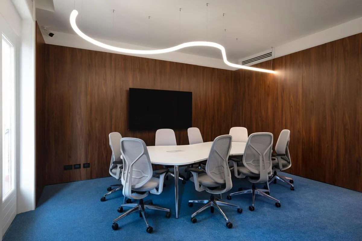 Modern Private Office in Milan with Meeting Room, 118 sqm, corporate event, pop-up rental in Milano, interior view