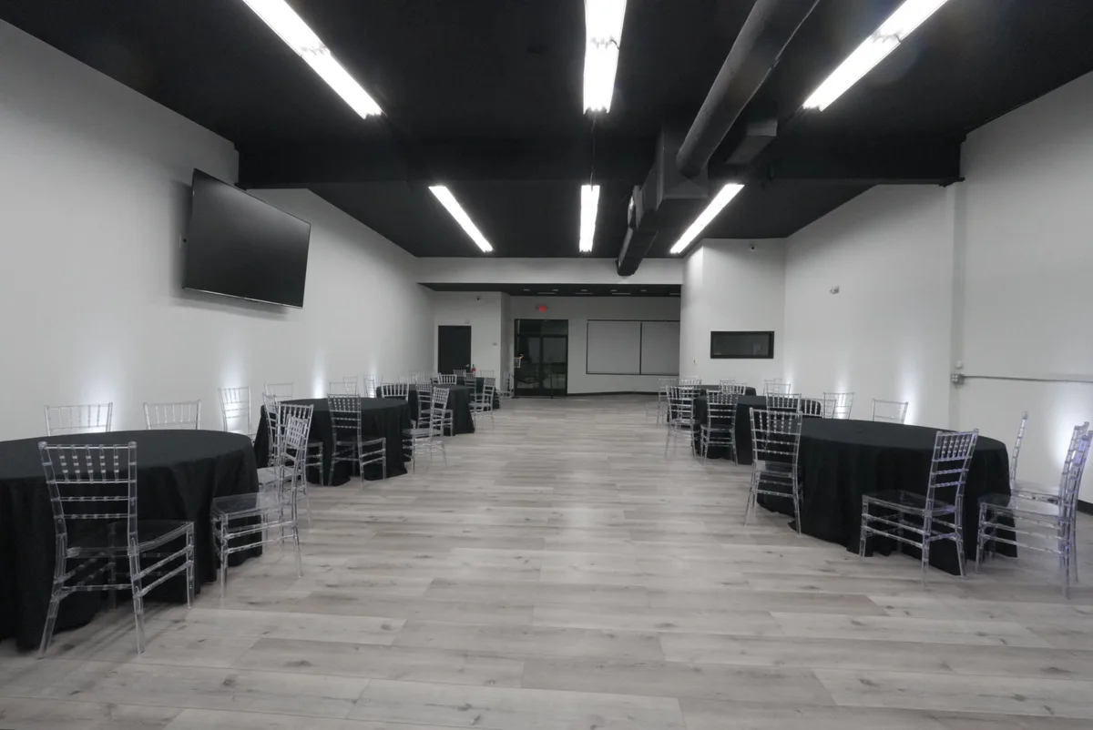 Modern Renovated Event Space in Sayreville, NJ, 194 sqm, retail activation, pop-up rental, third interior view