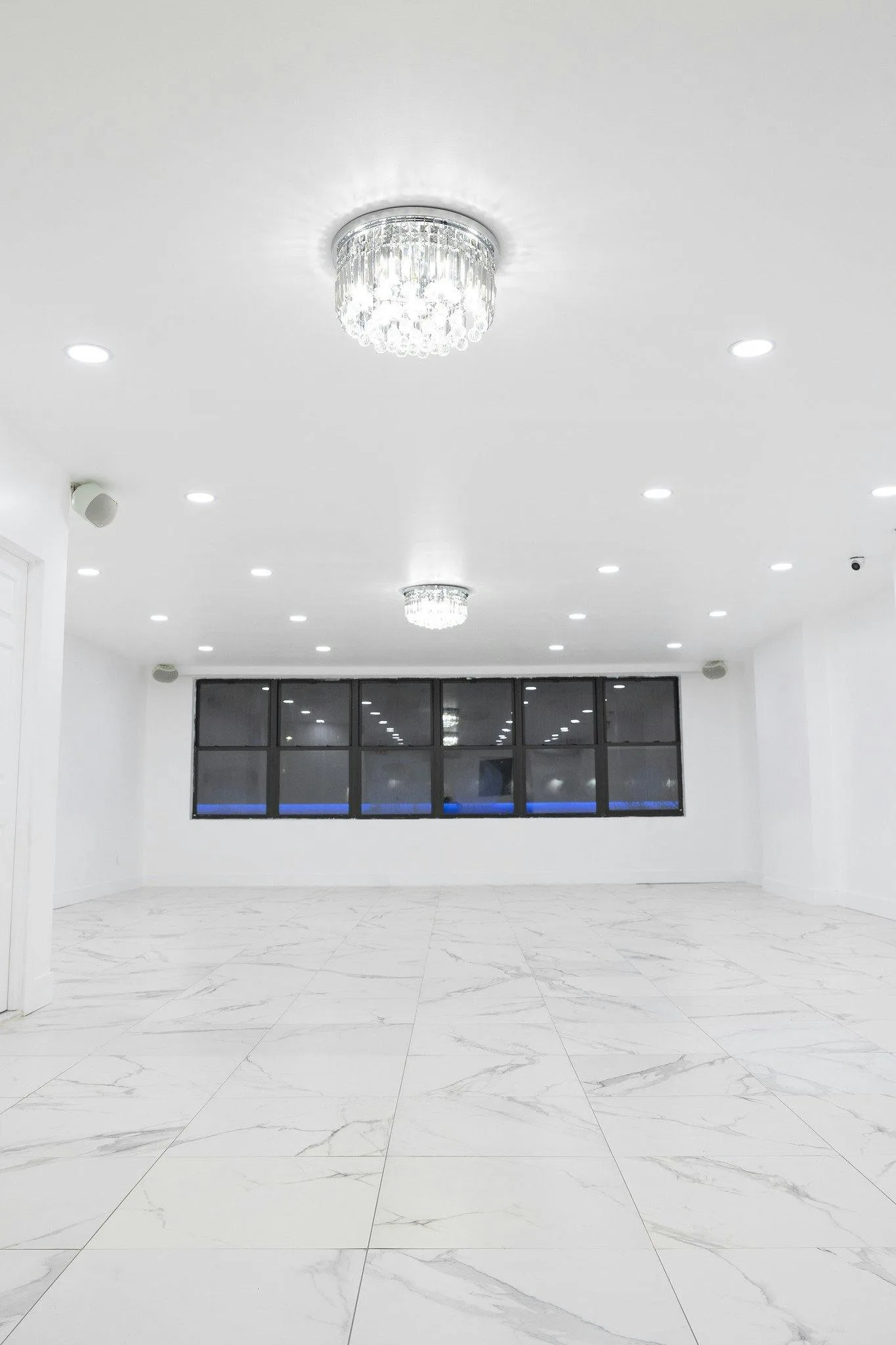 Modern White Canvas Event and Showroom Space in Brooklyn — 4