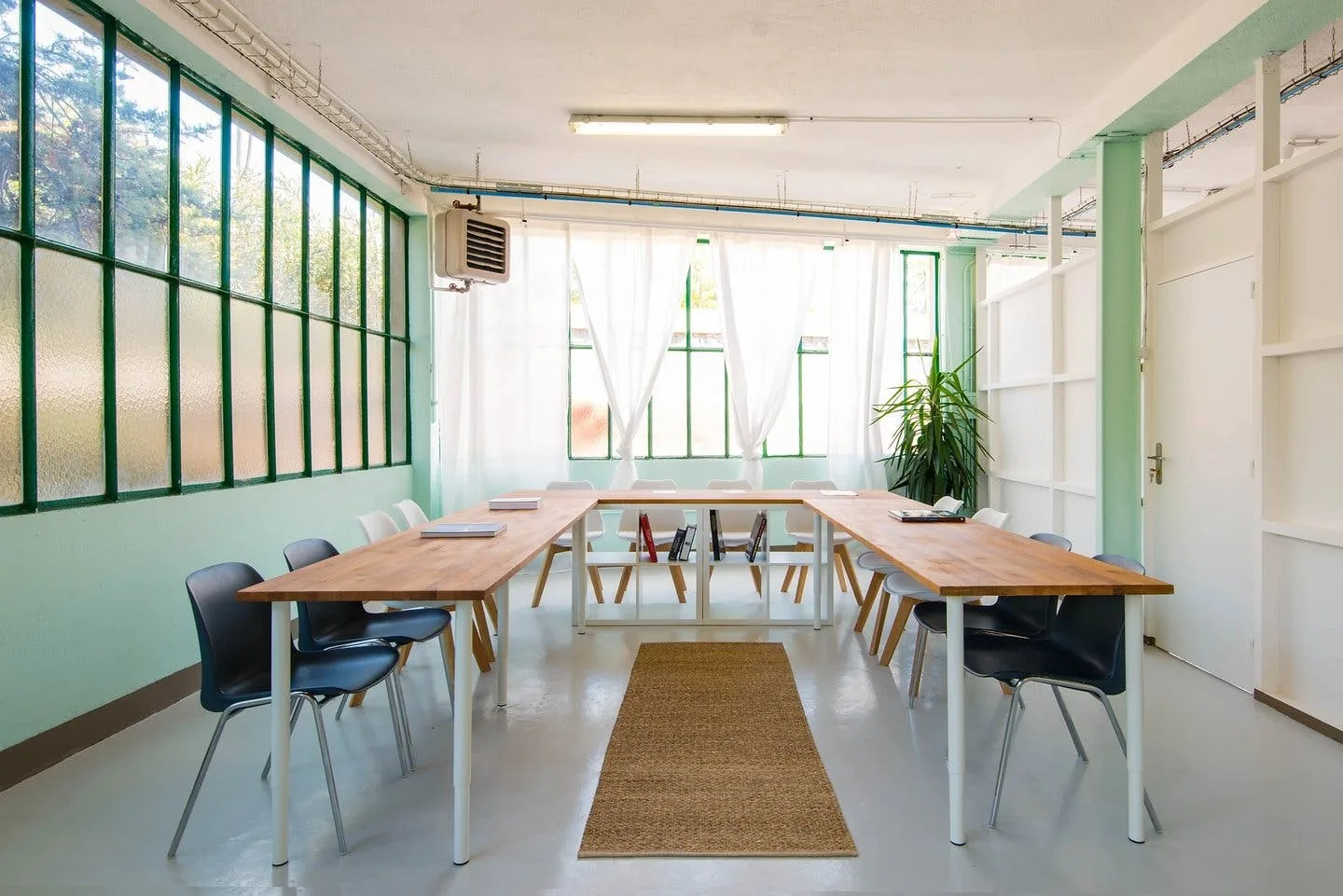 Modular 50 sqm Atelier Space in Marseille — 3