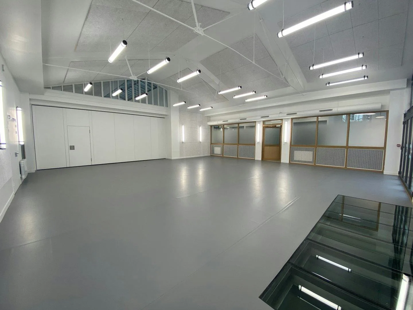Modular Creative Space in Paris 9th Arrondissement — 4