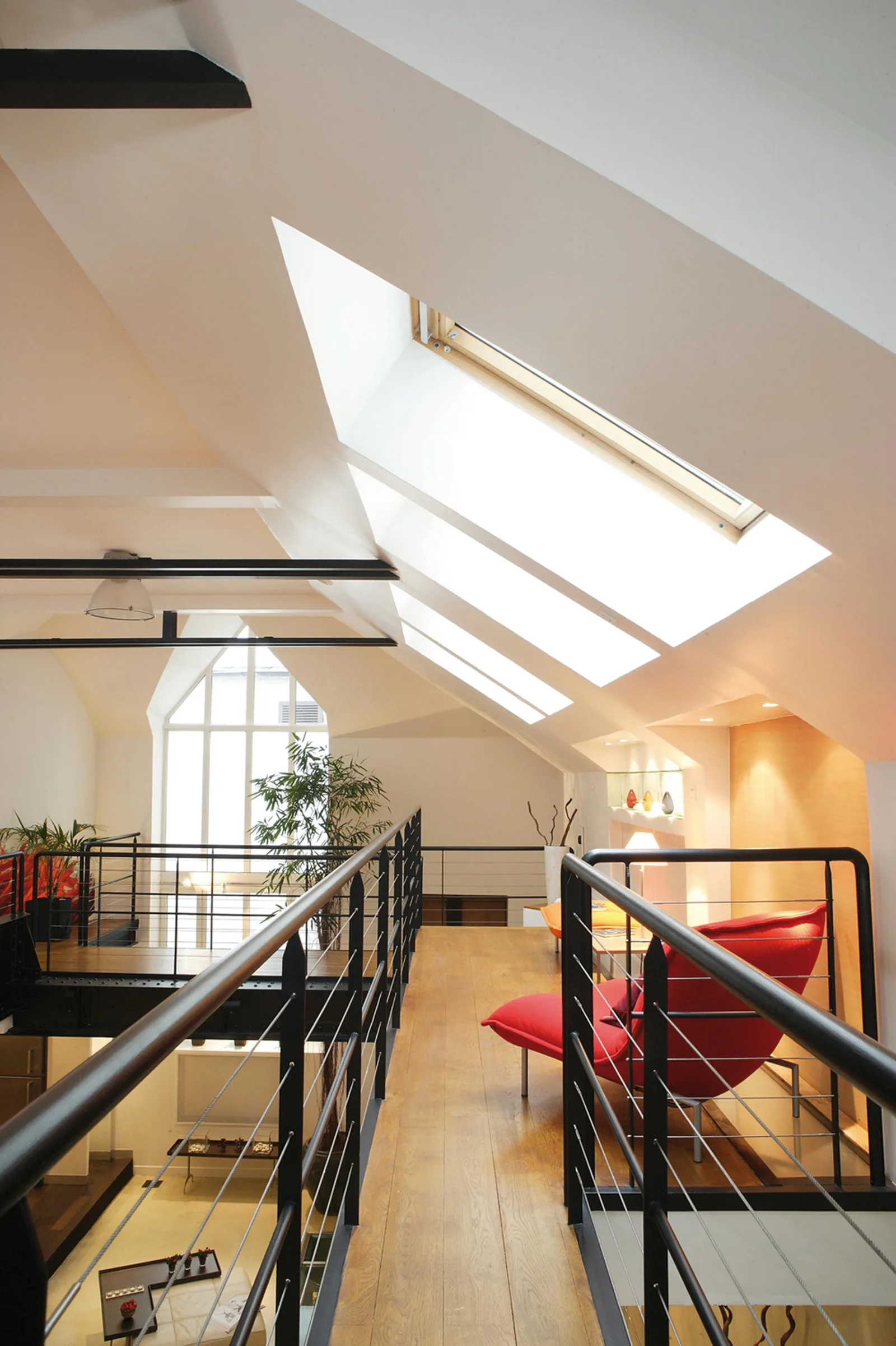 Modular Luminous Loft in Rue Greneta, Paris — 5