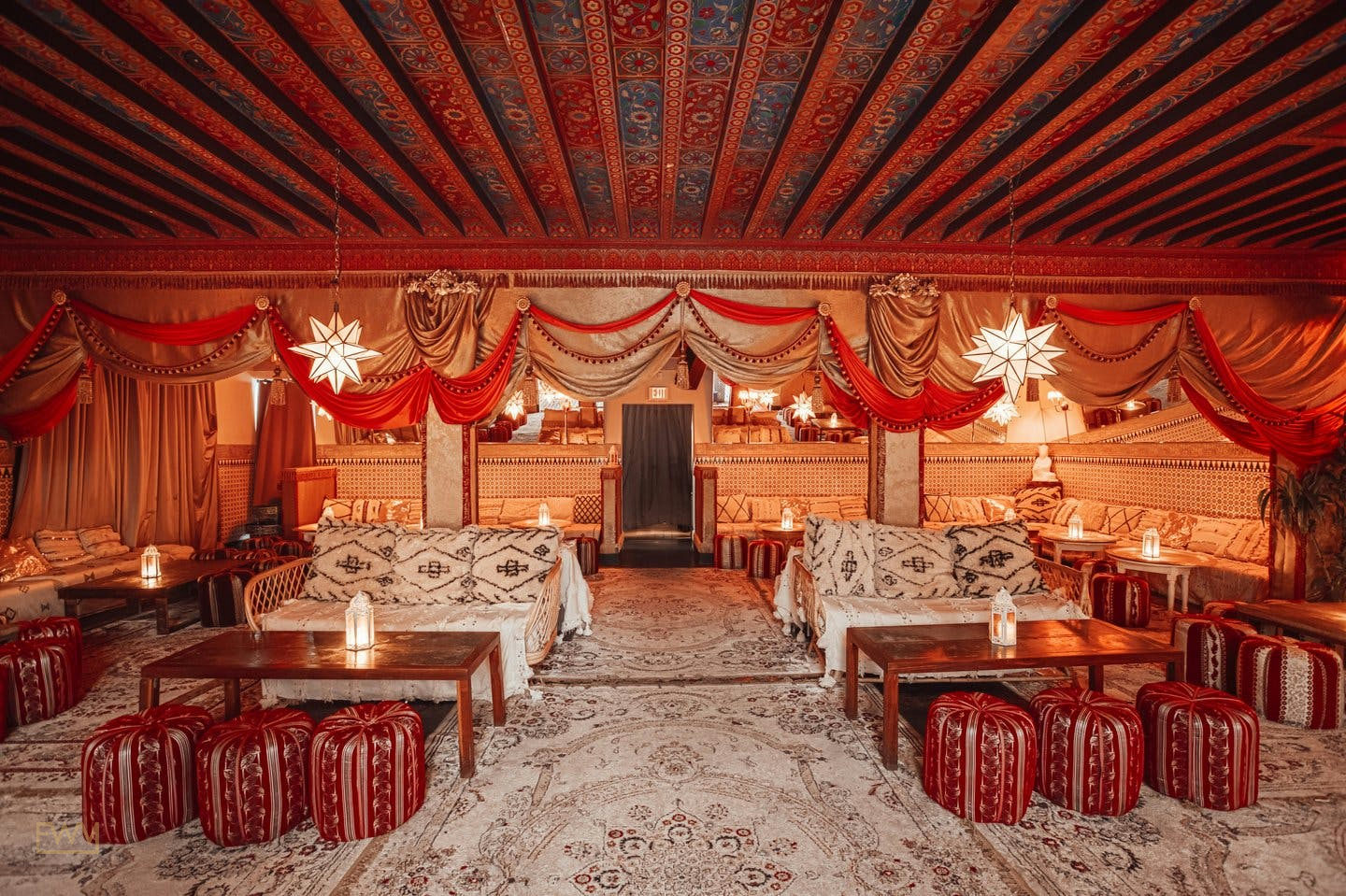 Moroccan-Decor Restaurant and Club on Sunset Boulevard, 465 sqm, pop up store in Los Angeles