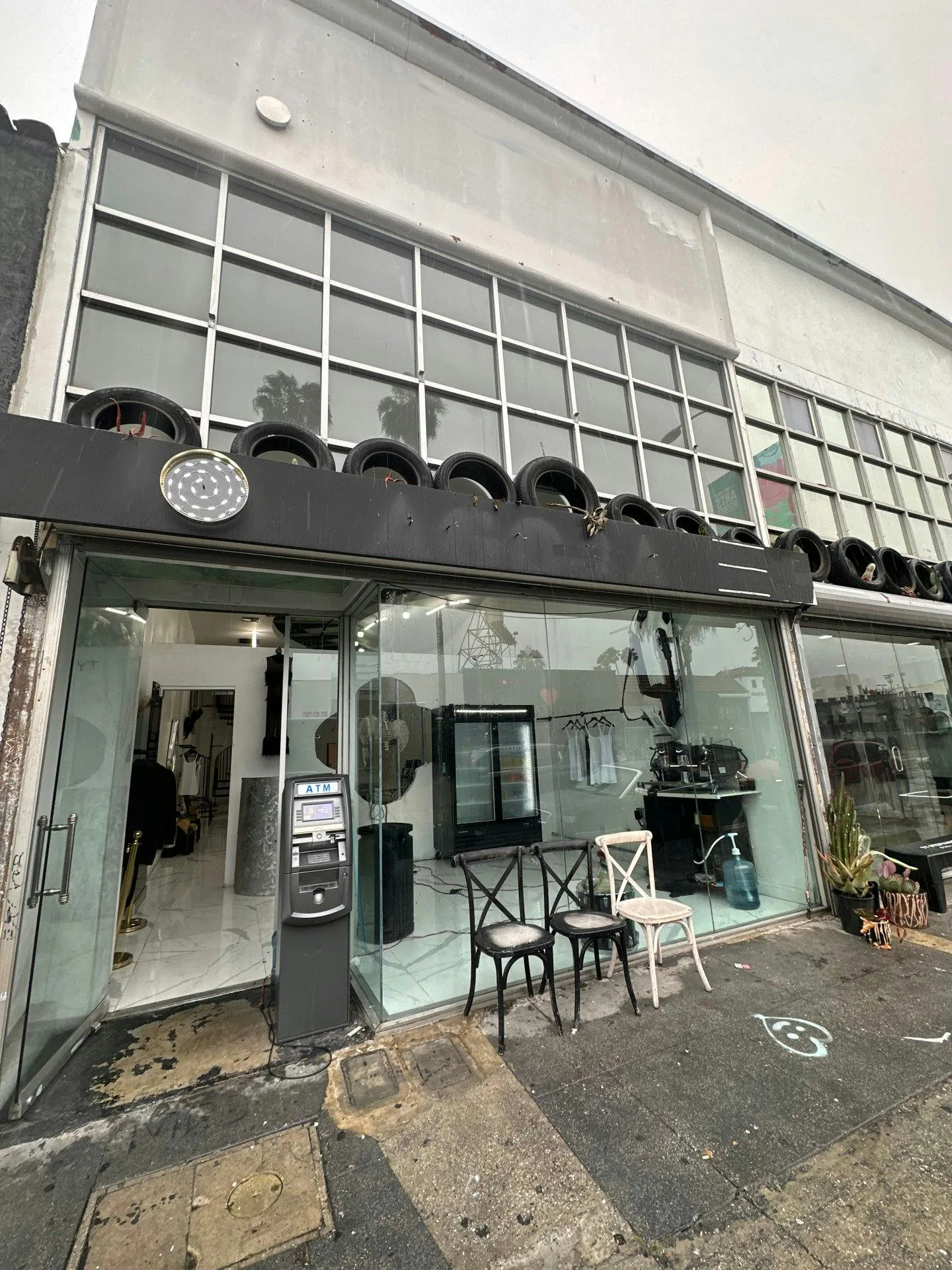 Multi-Level Storefront and Gallery on Melrose Avenue