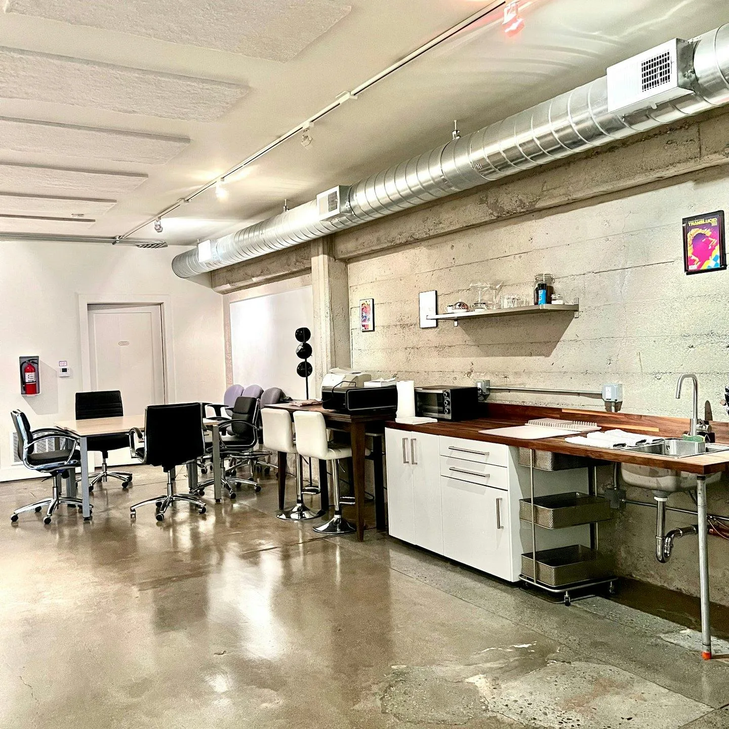 Multi-Purpose 1,500 Sq Ft Urban Event Space in SoMa