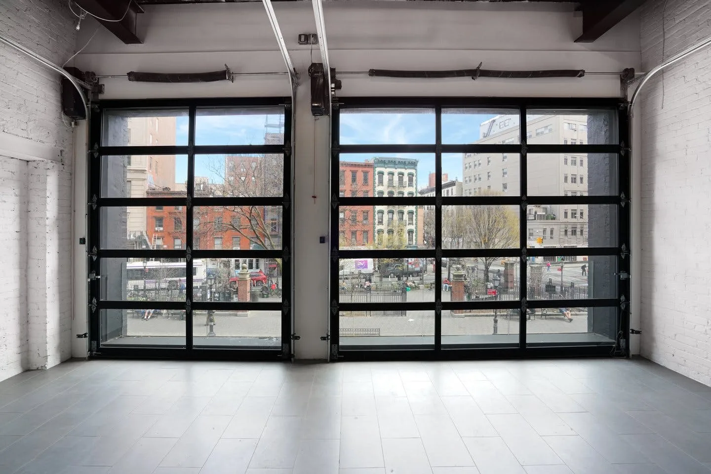 Multi-Purpose Event and Art Exhibition Space in New York — 3