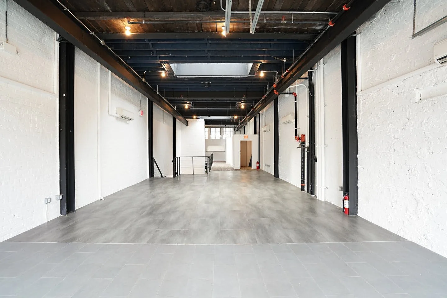 Multi-Purpose Event and Art Exhibition Space in New York — 5