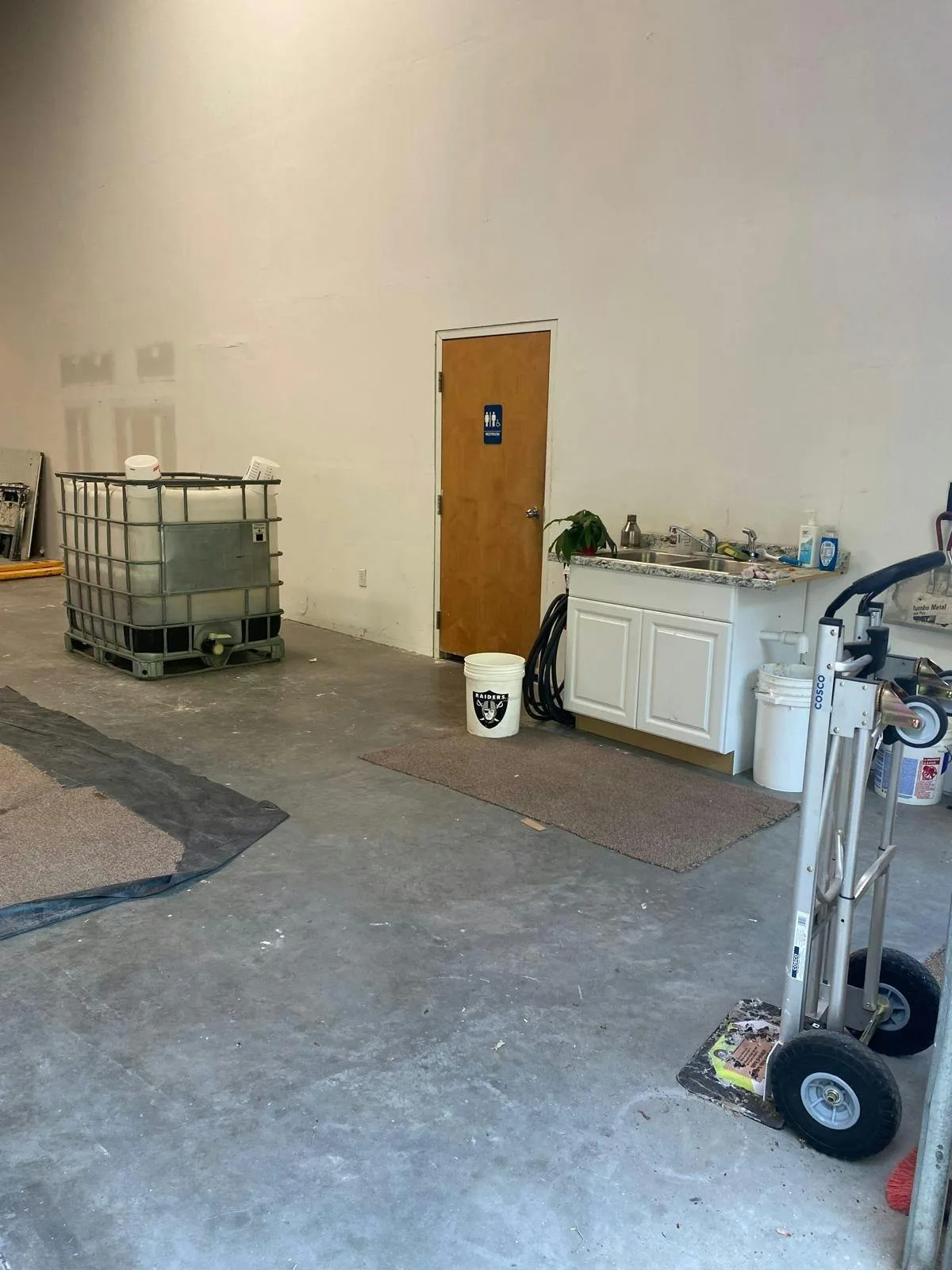 Multi-Tenant Sublease Warehouse in Summerville, SC — 5