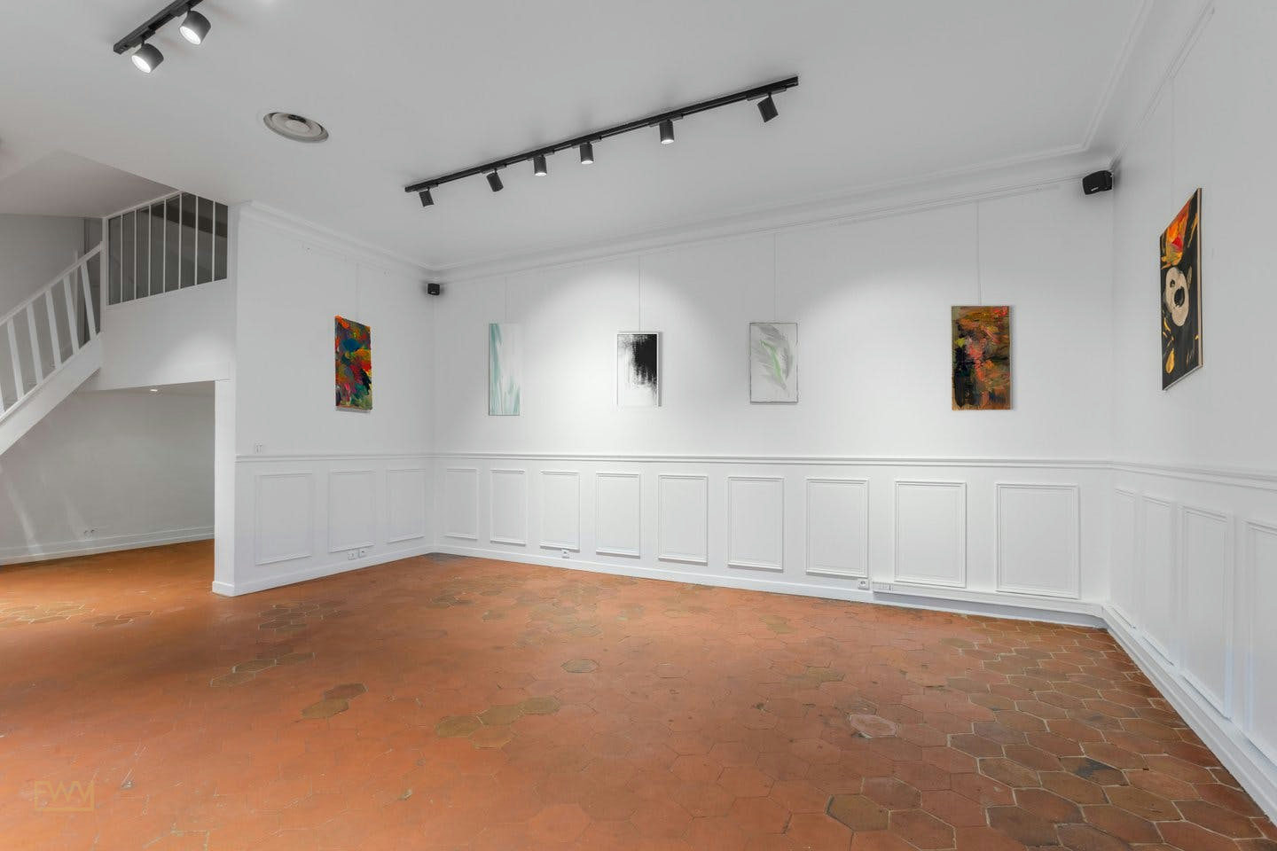 Multi-Use Commercial Space in Le Marais, Paris