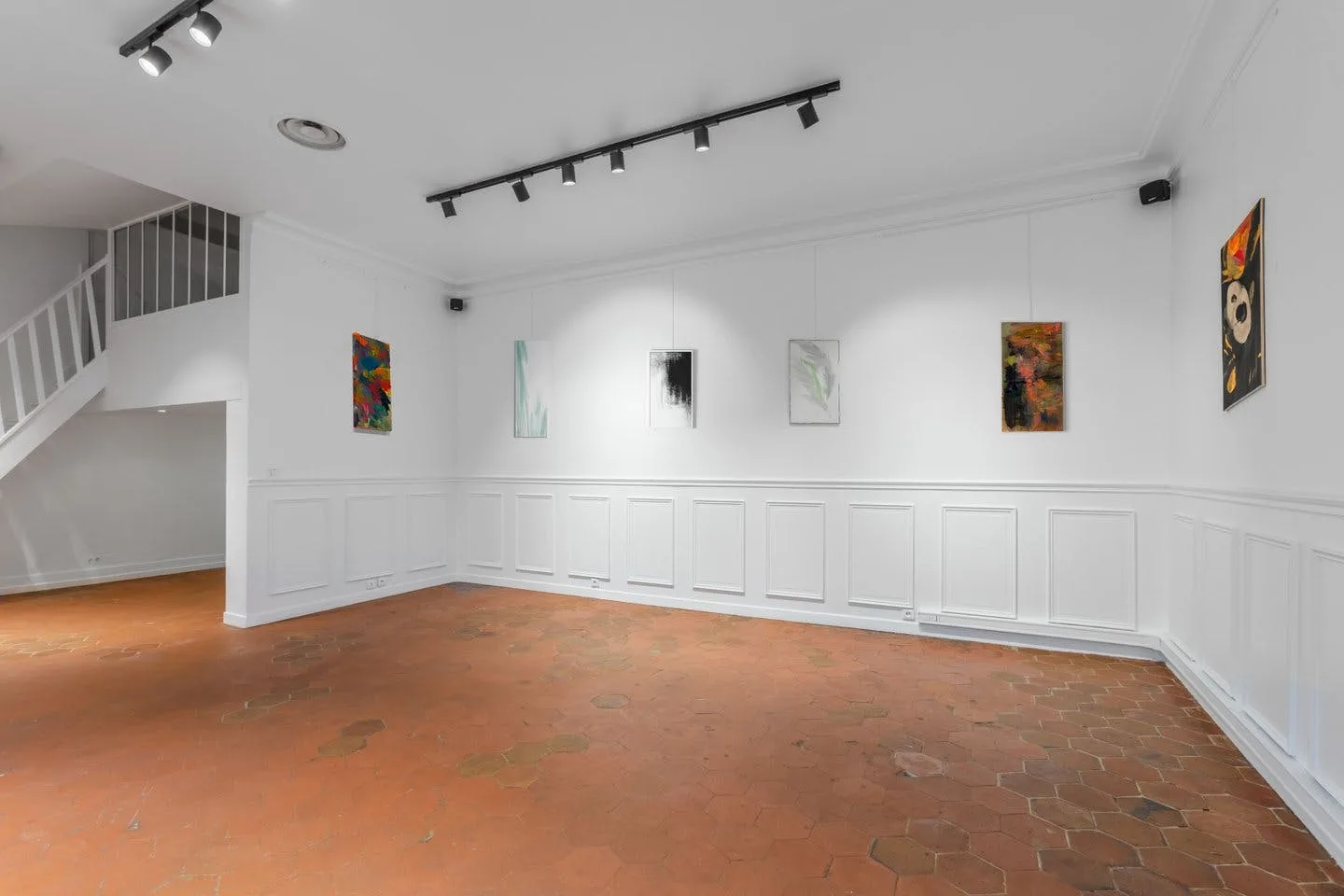 Multi-Use Commercial Space in Le Marais, Paris