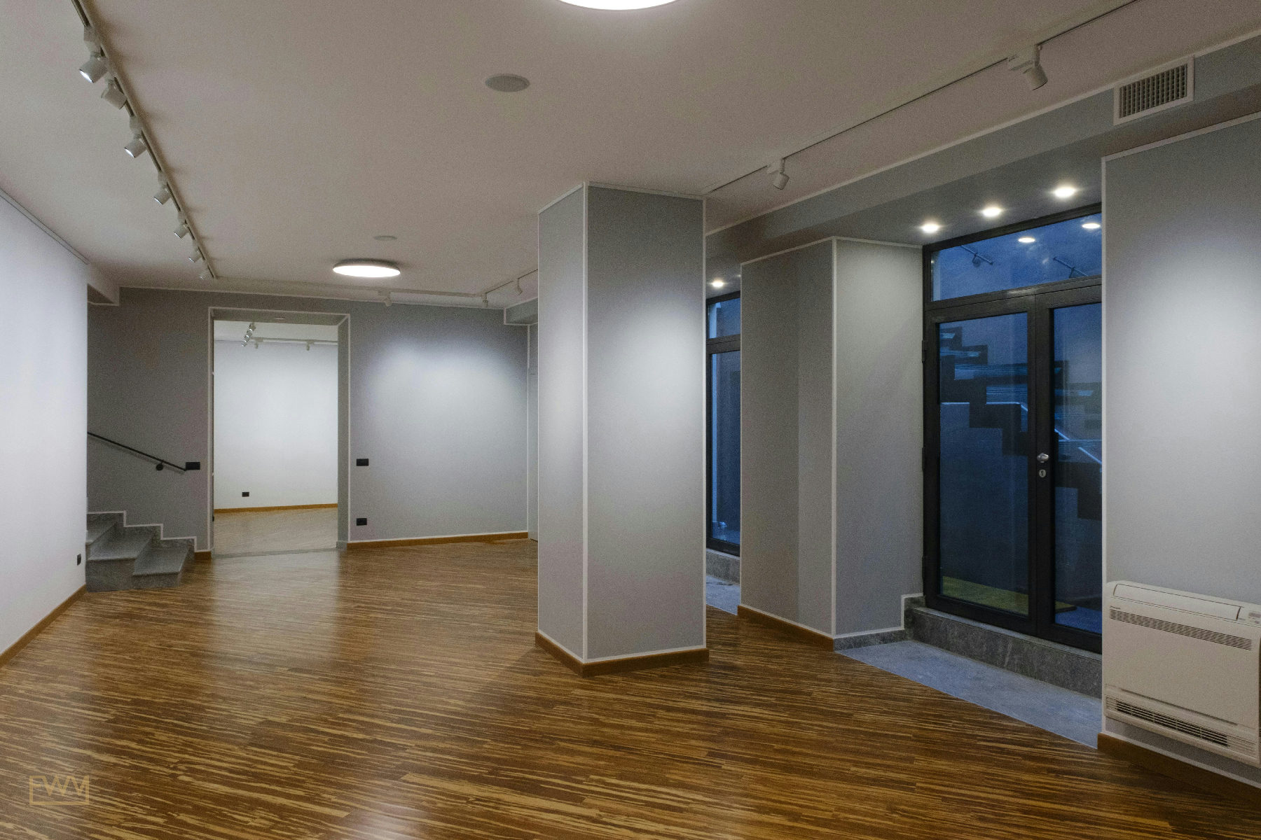 Multifunctional 180 sqm Commercial Space in Milan, pop up store in Milano