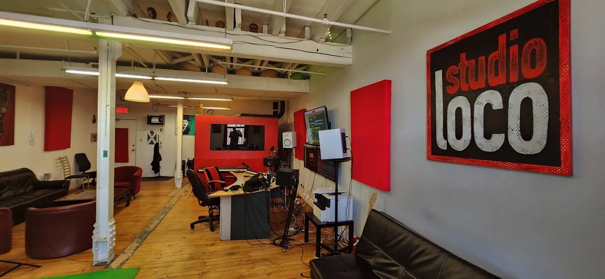 Multimedia Recording Studio for Professional Production, 93 sqm, content creation, pop-up rental in Montréal