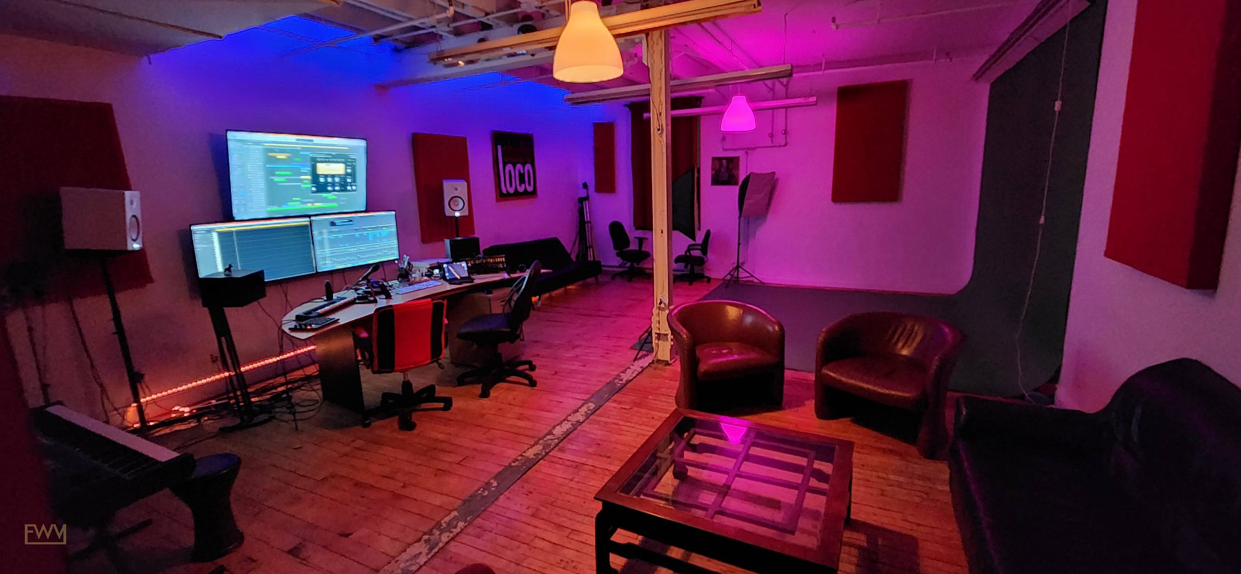 Multimedia Recording Studio for Professional Production, 93 sqm, content creation, pop-up rental in Montréal, interior view