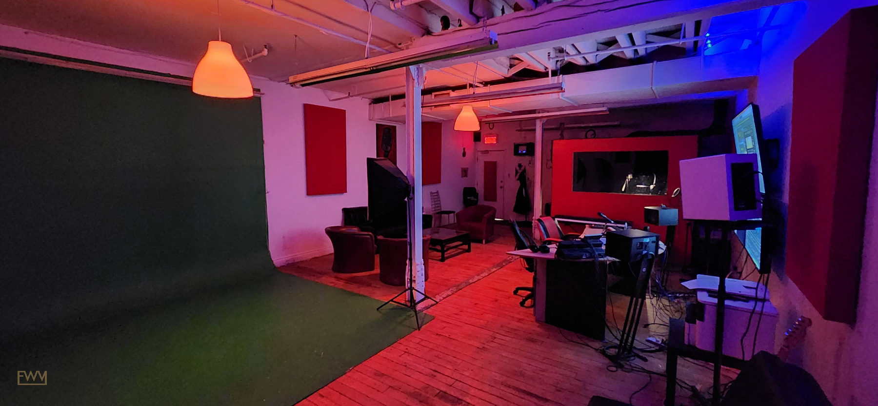 Multimedia Recording Studio for Professional Production, 93 sqm, content creation, pop-up rental in Montréal, third interior…